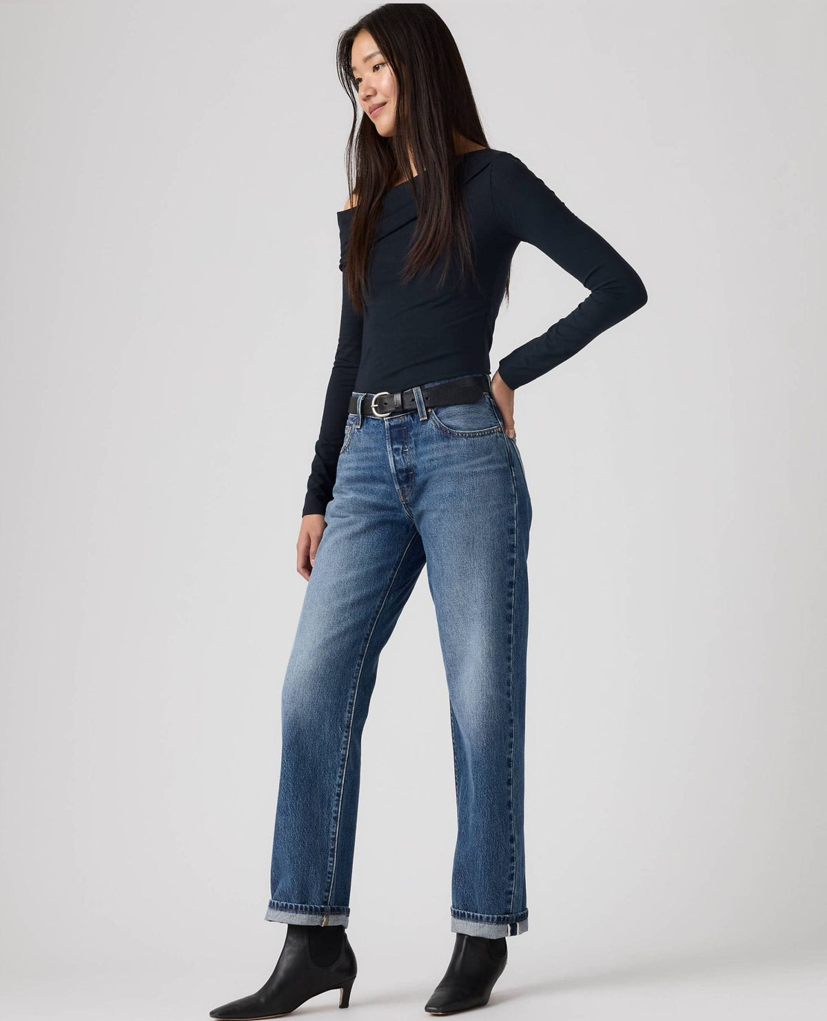 501® '90s Selvedge Ankle Jeans Bringing It