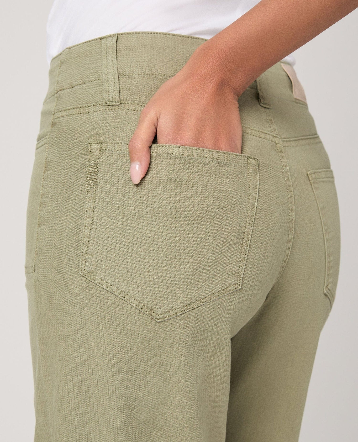 Anessa Vintage Oak Moss Utility Pocket