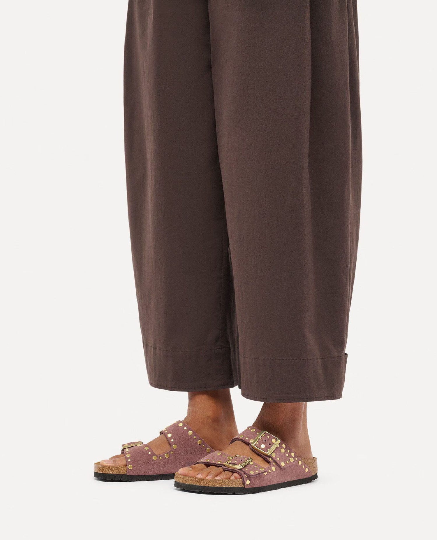 Arizona Rivet Sandals Pepper Suede