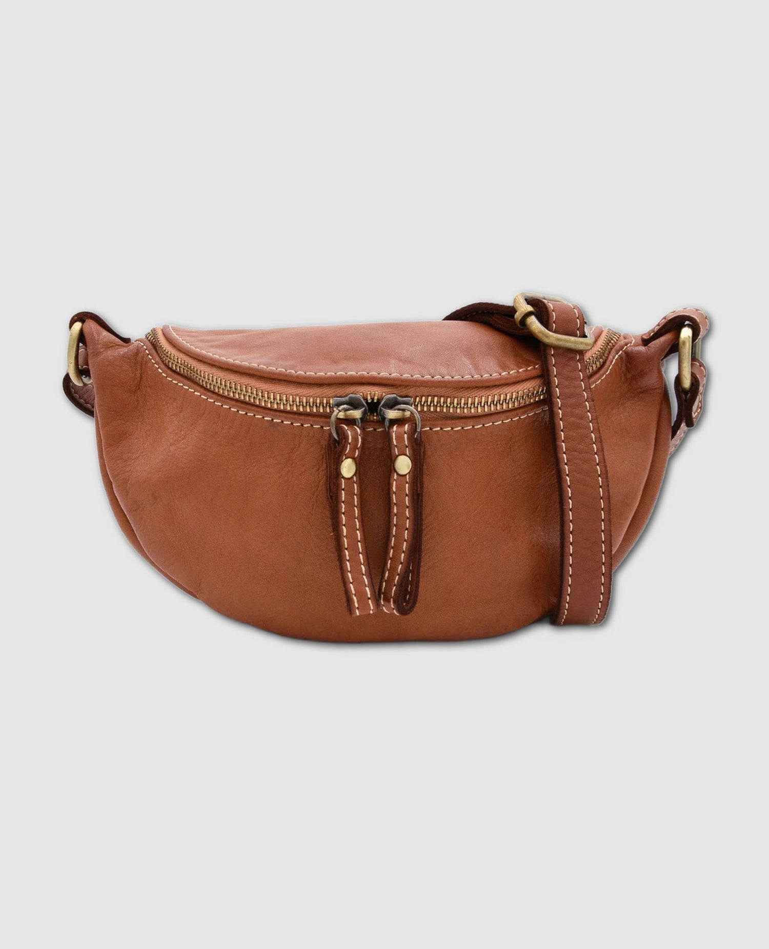 Avery Leather Crossbody Cognac
