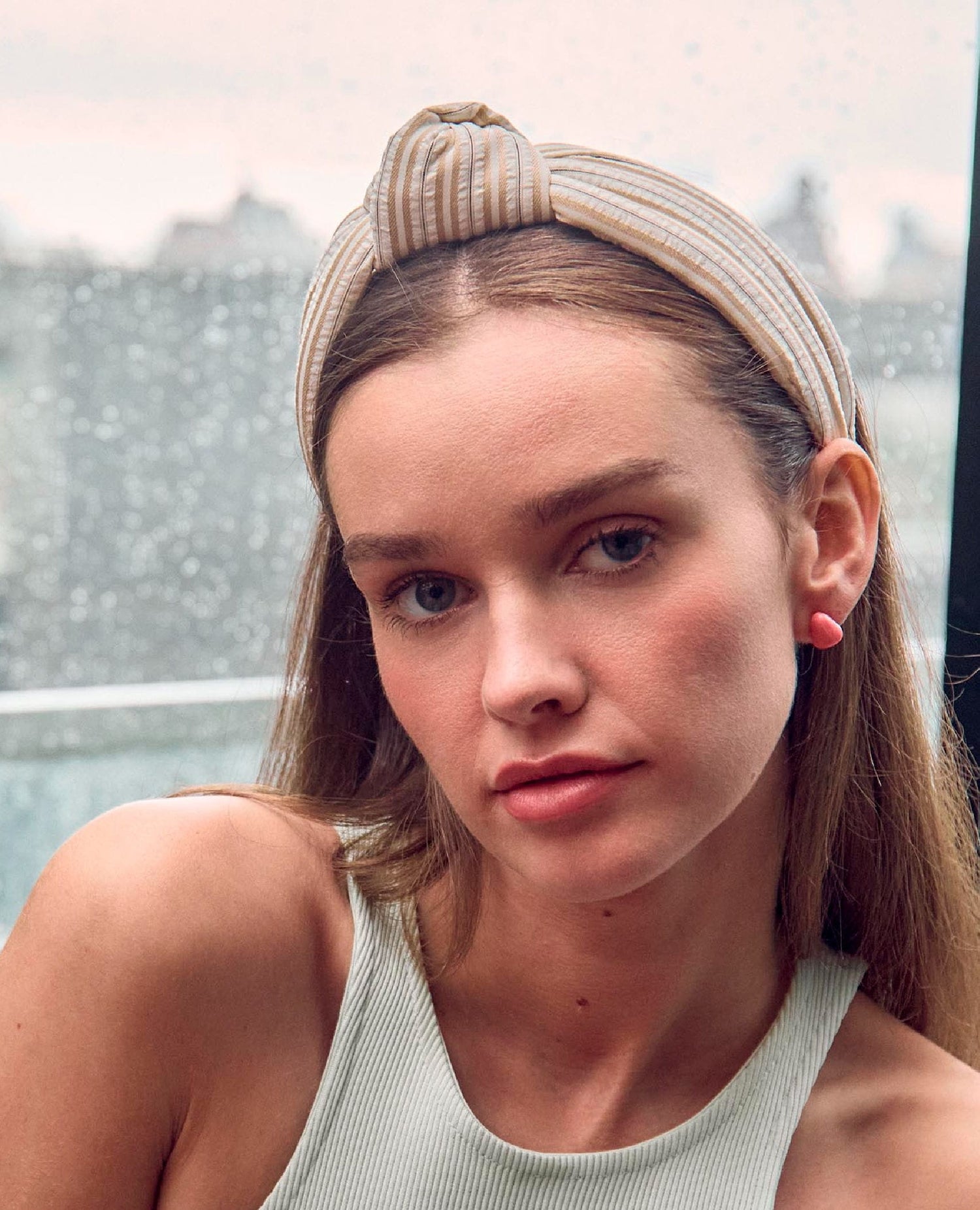 Bisque Knotted Searsucker Headband