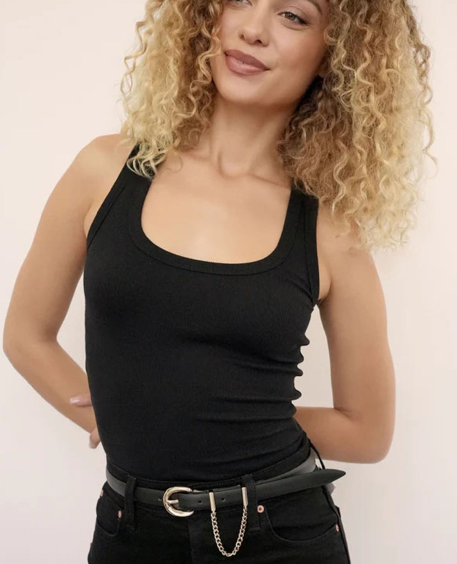 Cascade Chain Belt in Black