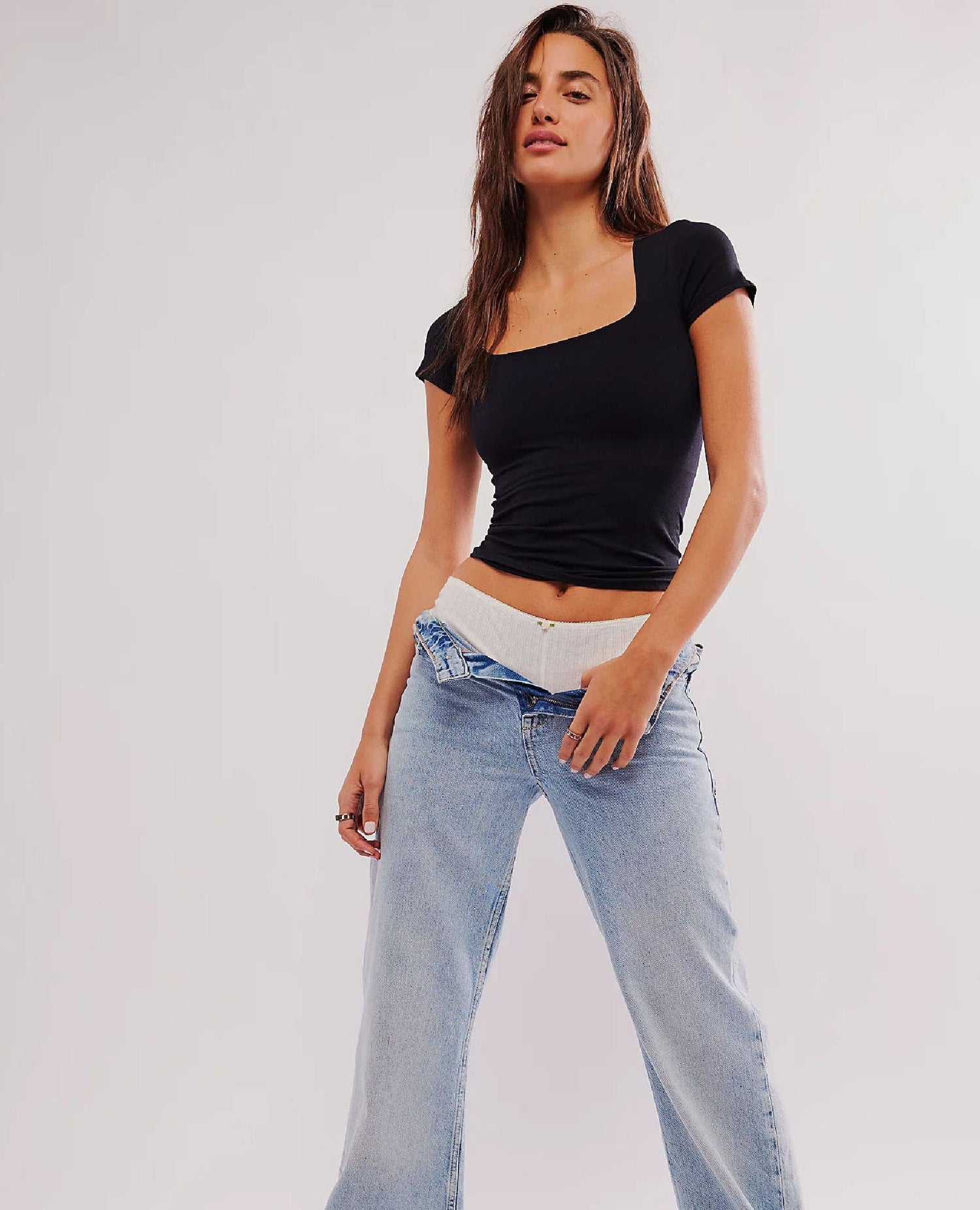 Clean Lines Baby Tee Black