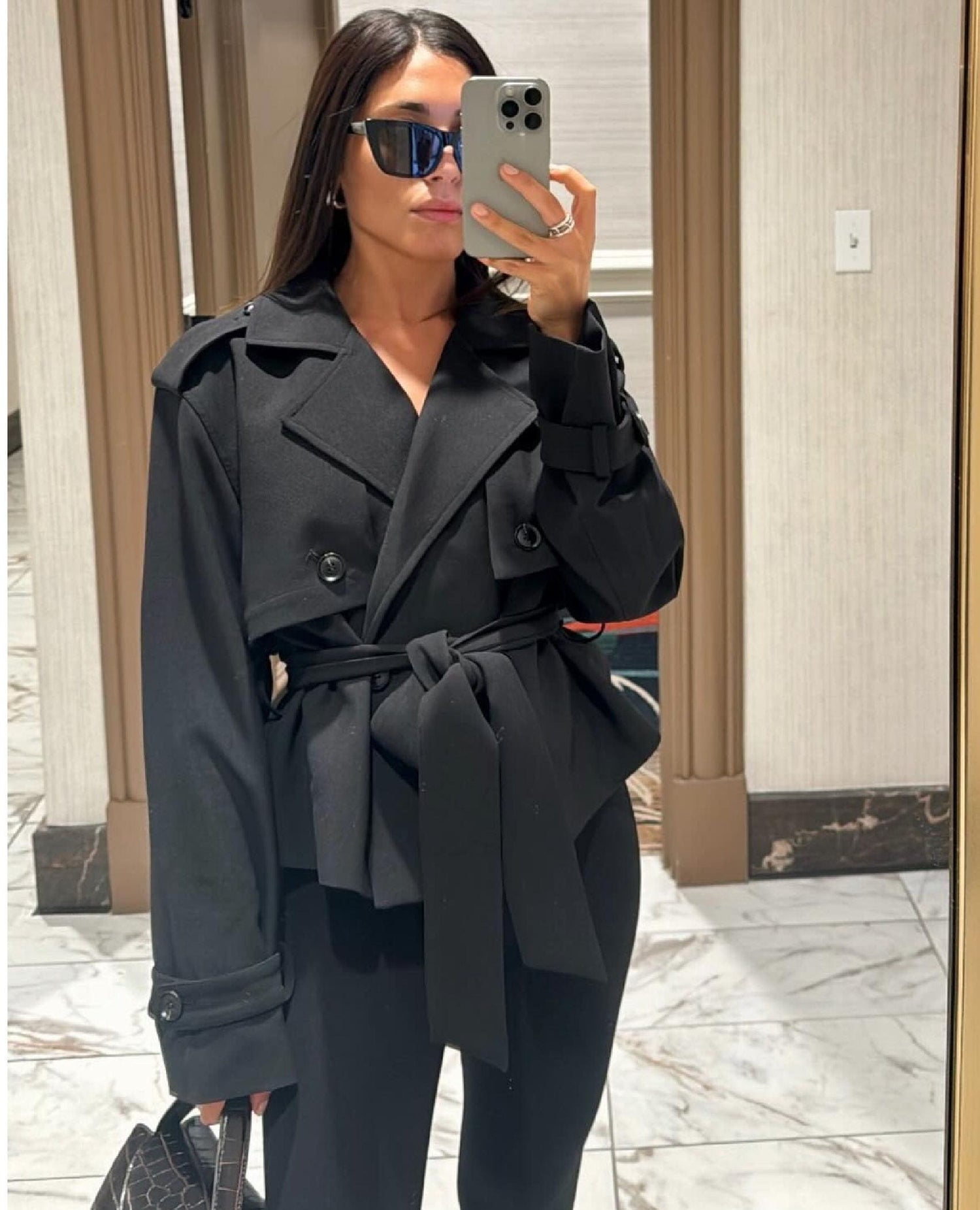 FAVORITE Cropped Trench Black