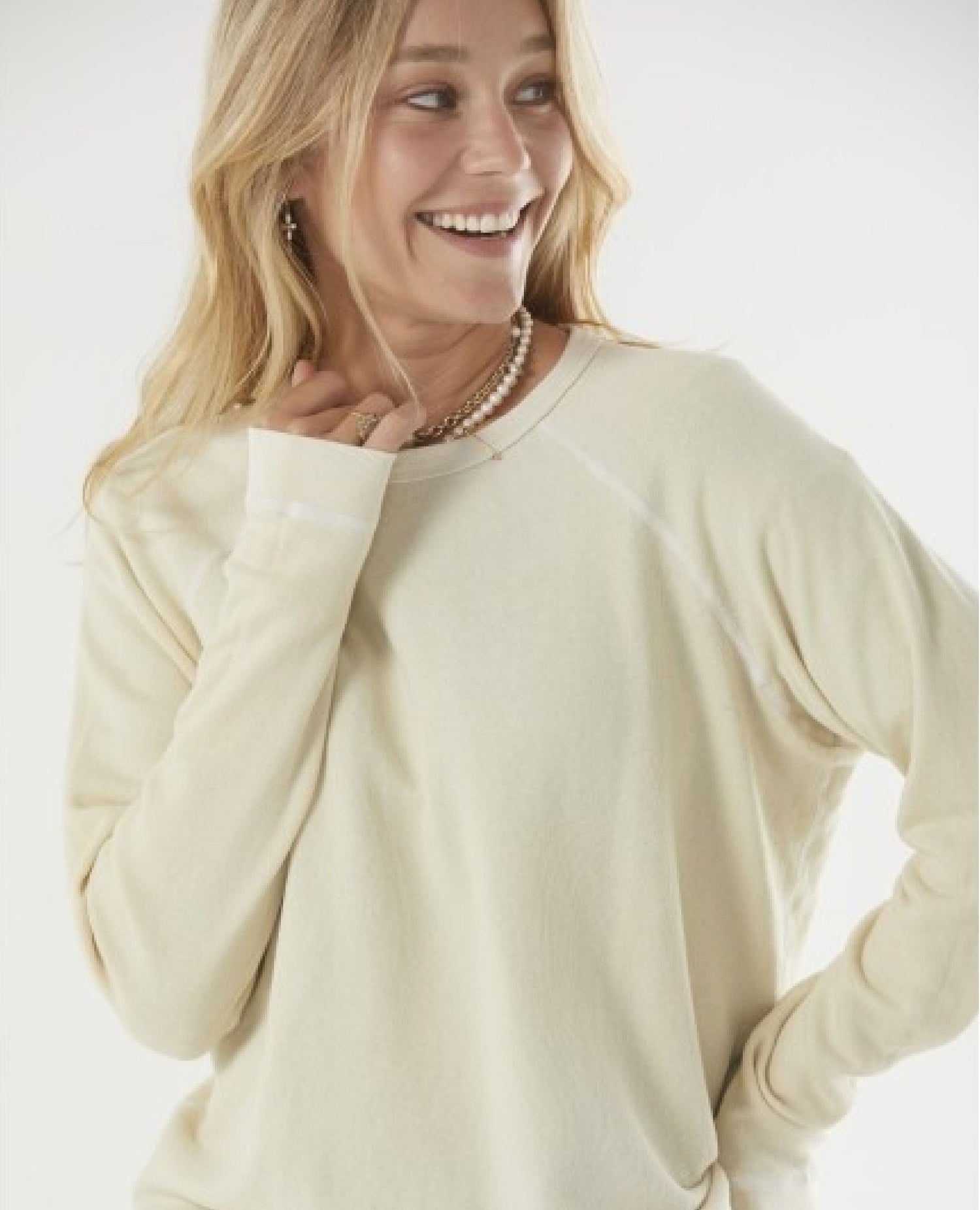 Lucky Rabbit Sweatshirt Cream