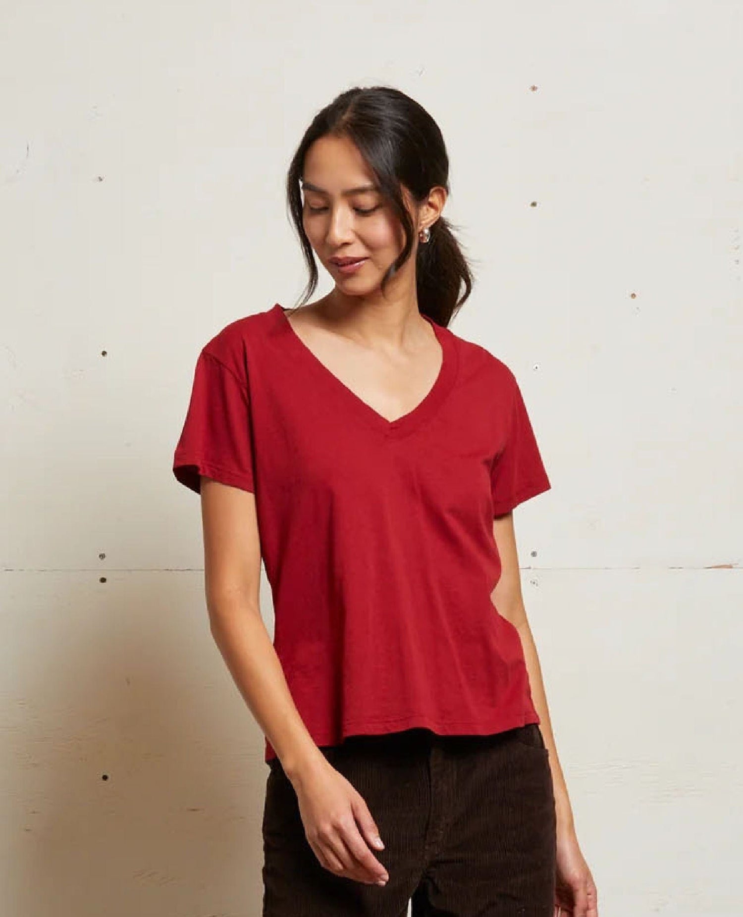 Hendrix V Neck Tee Maple