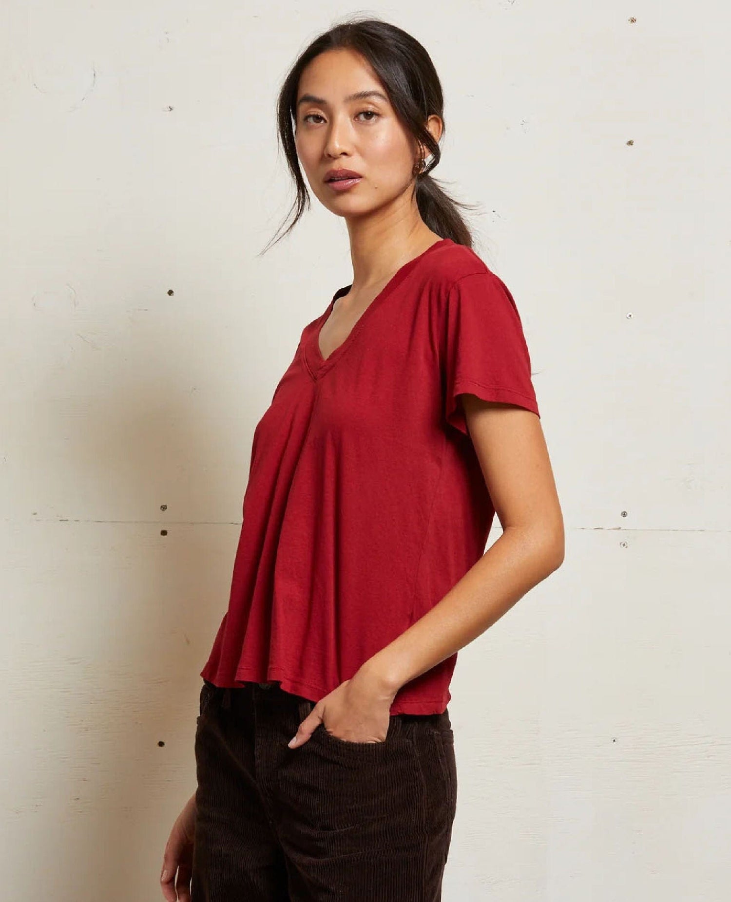 Hendrix V Neck Tee Maple
