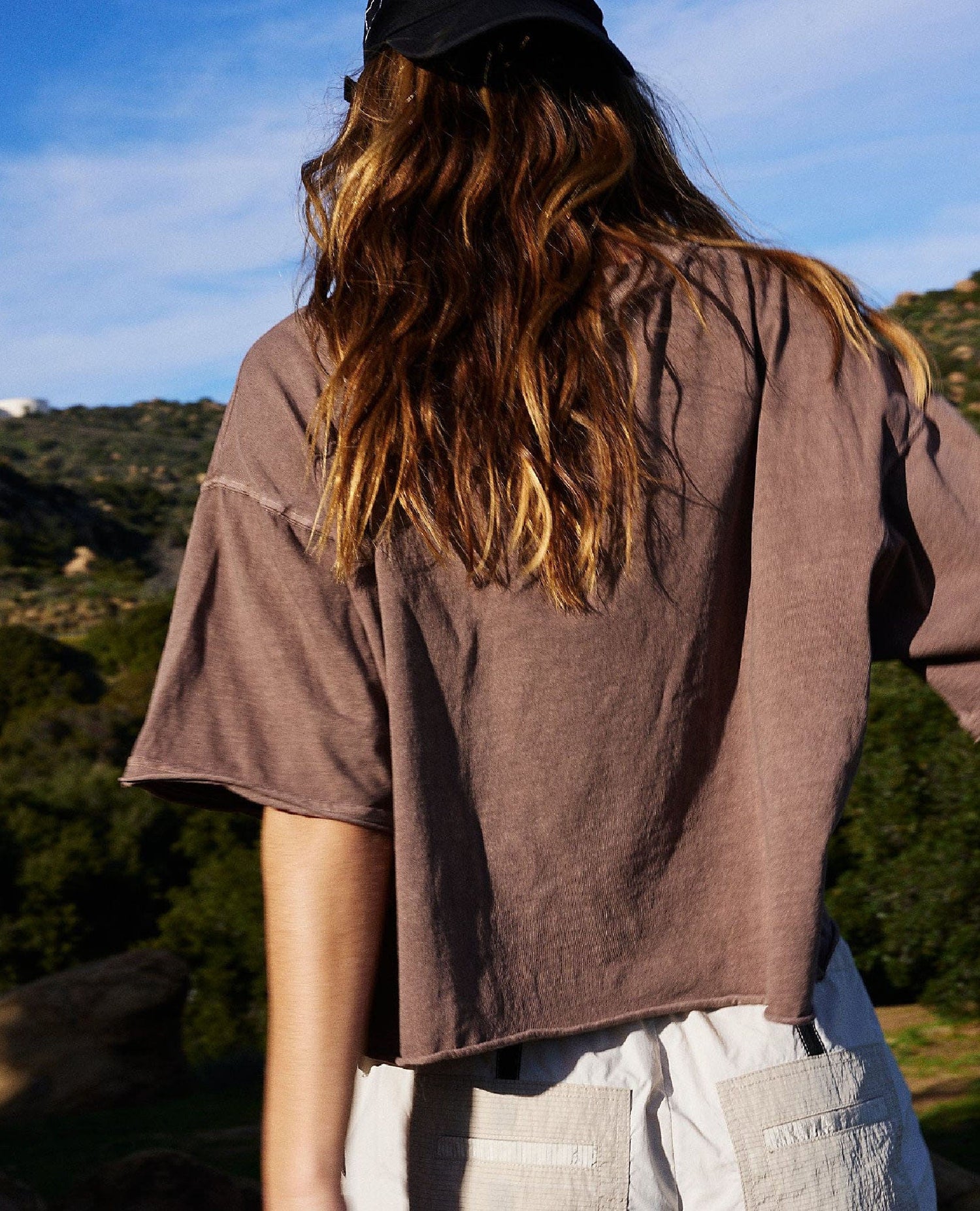 Inspire Tee in Wild Mustang