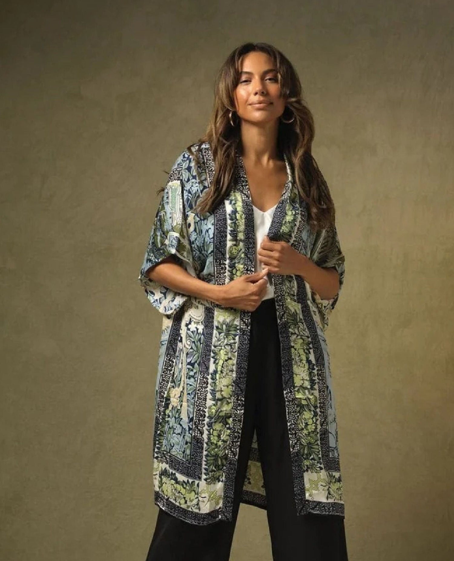 Tapestry Sea Print Long Kimono