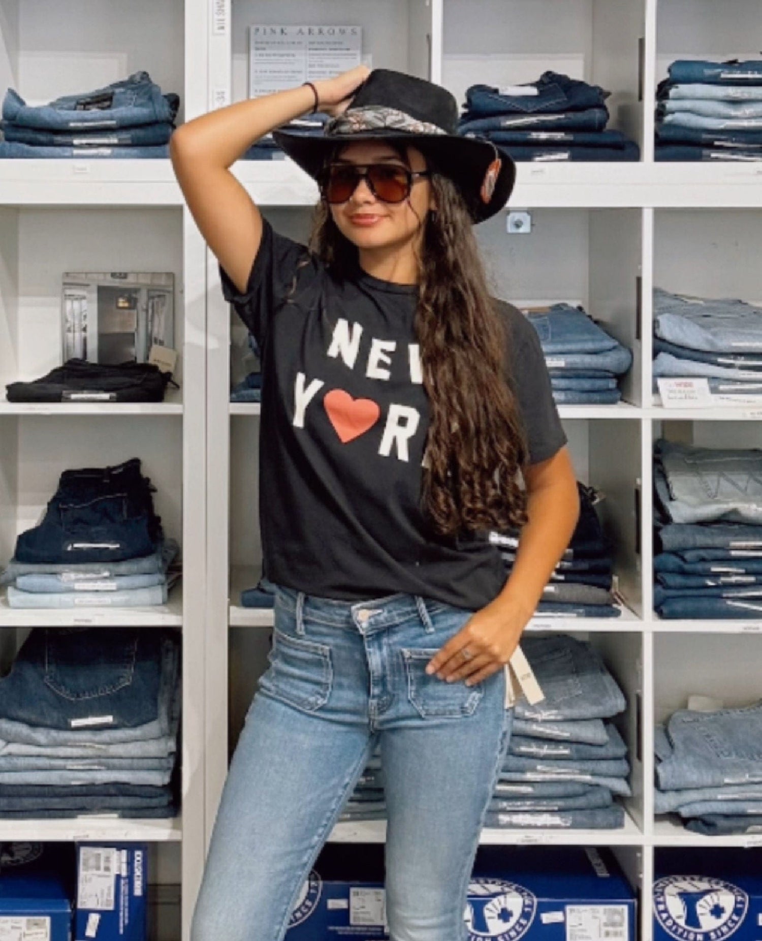 NEW YORK Black Heart Tee