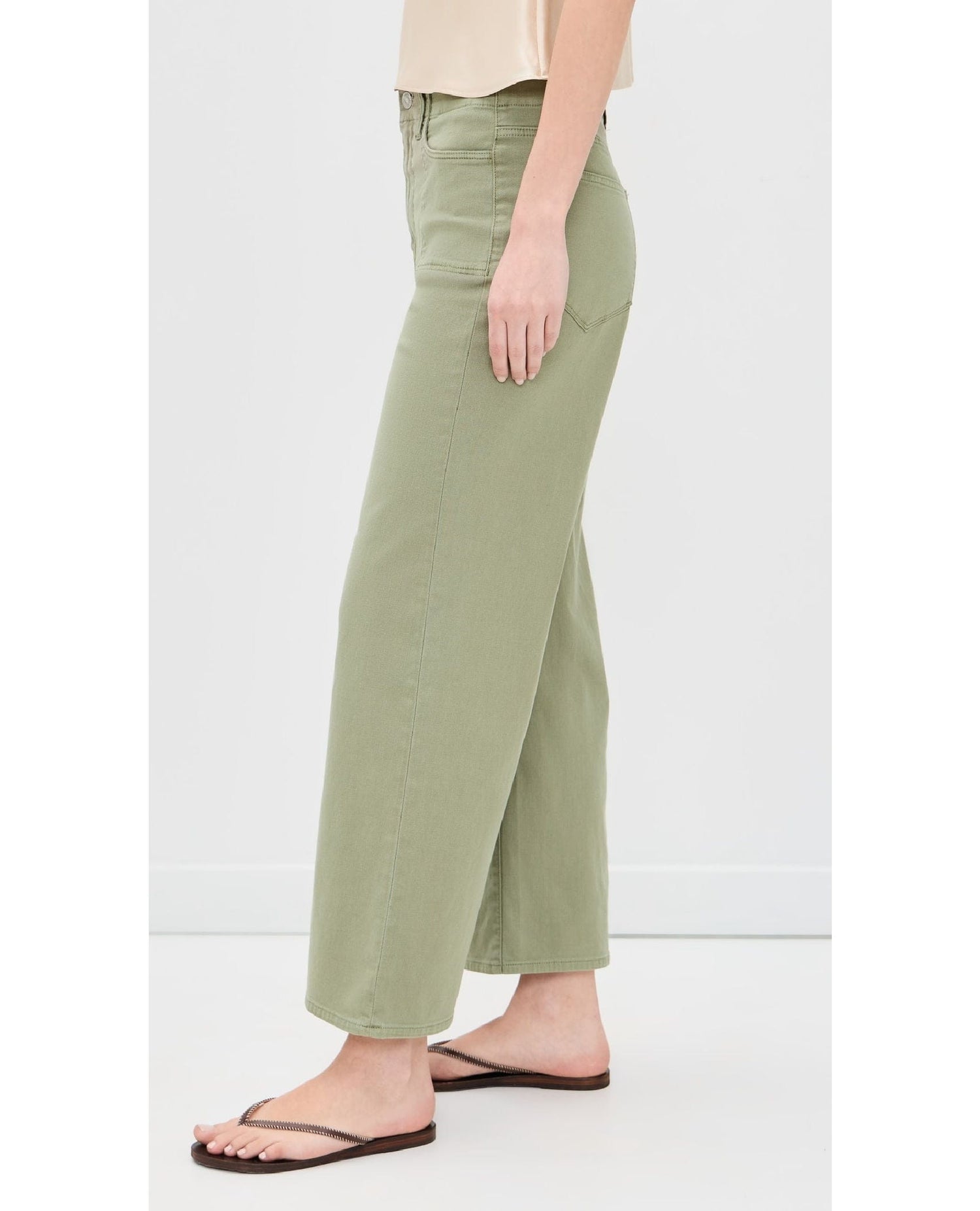 Anessa Vintage Oak Moss Utility Pocket