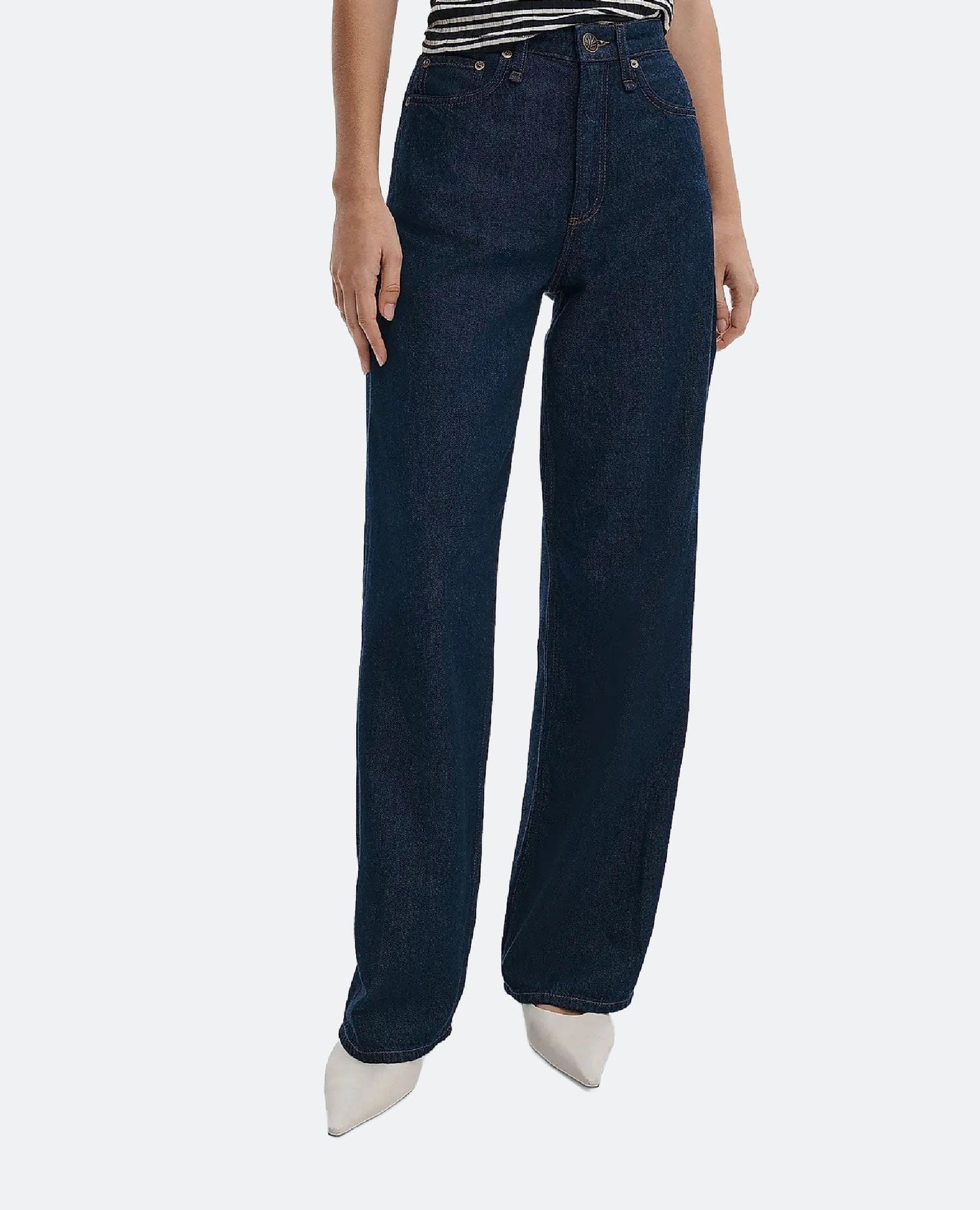 Logan Featherweight Dark Rinse