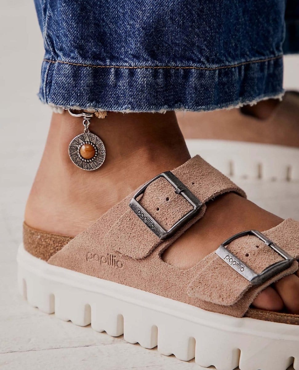 Arizona Chunky Birkenstock Sandals Warm Sand - PINK ARROWS