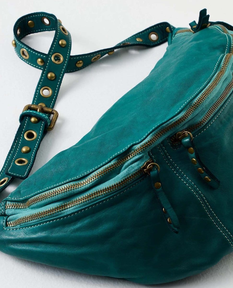 Bella Large Crossbody Bag Ultramarine - PINK ARROWS