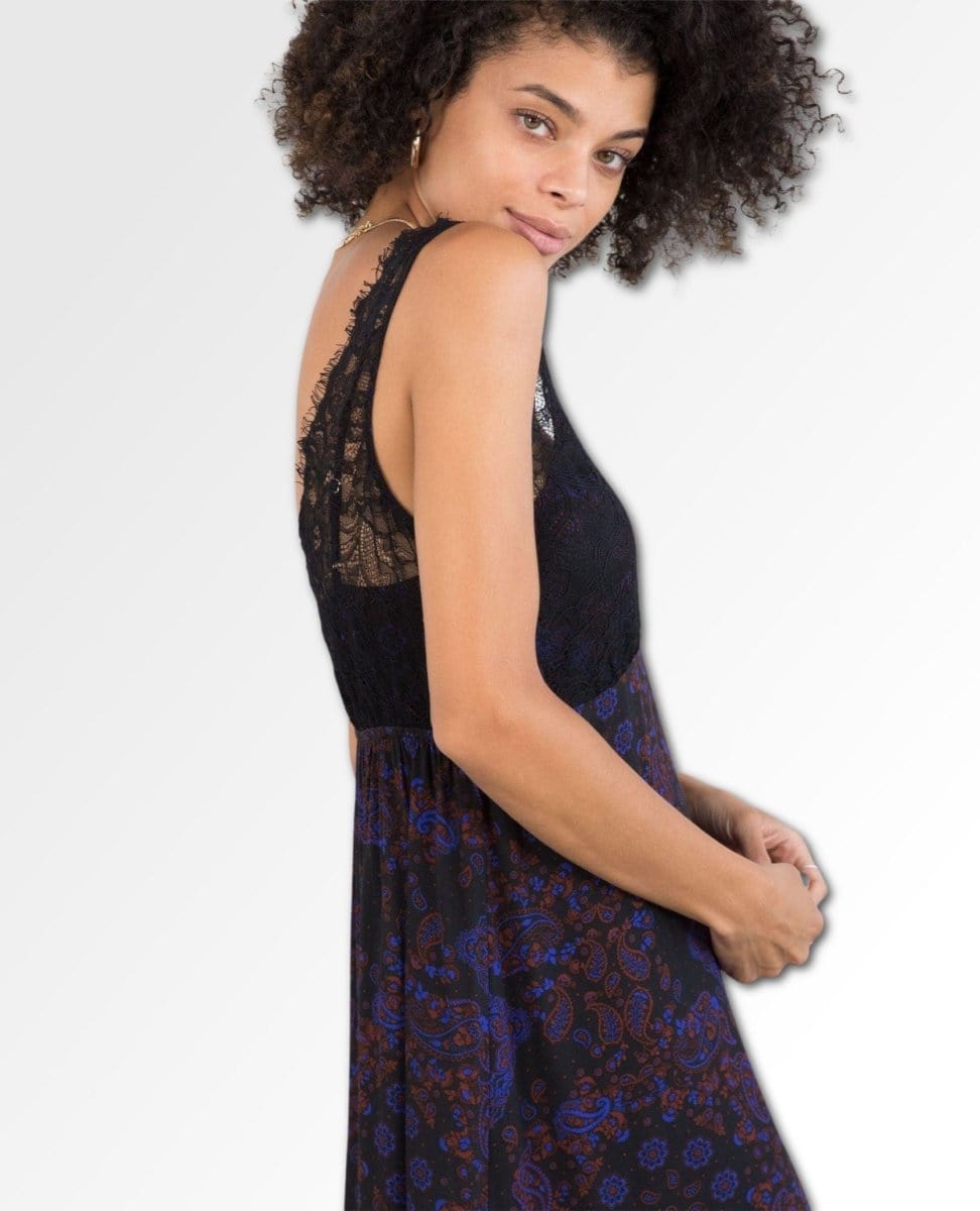 Belle Lace Maxi Dress - PINK ARROWS