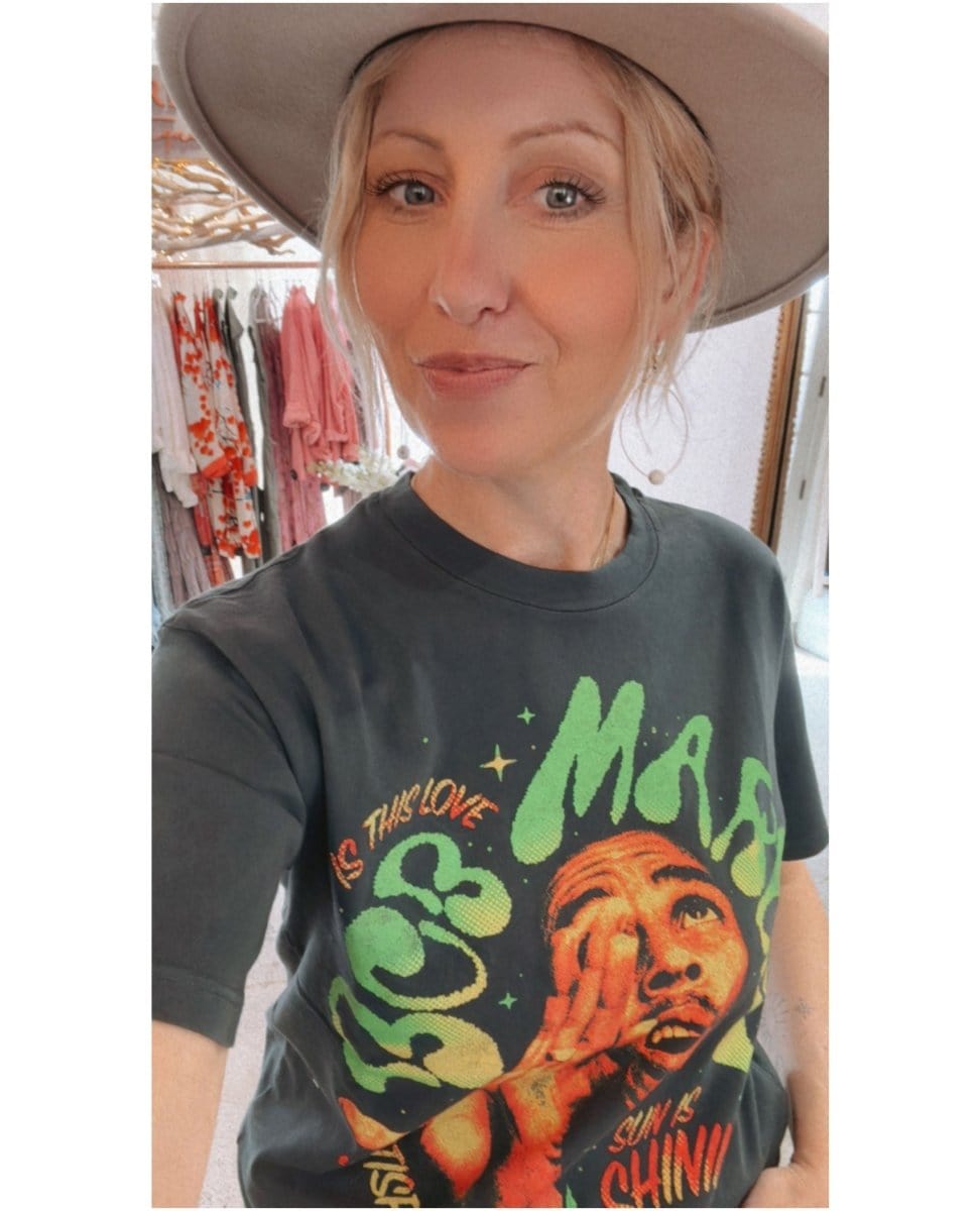 Bob Marley Is This Love Tee - PINK ARROWS