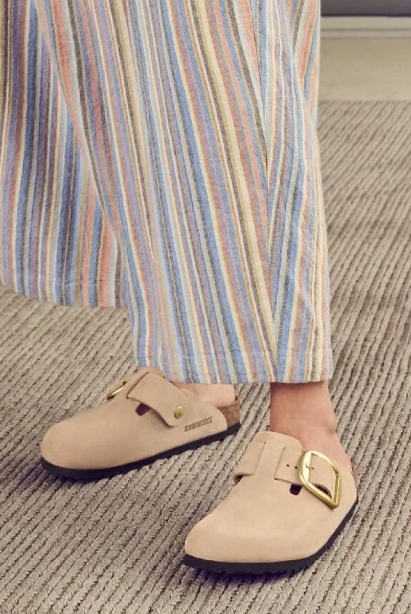 Boston Big Buckle Sandcastle Nubuck - PINK ARROWS