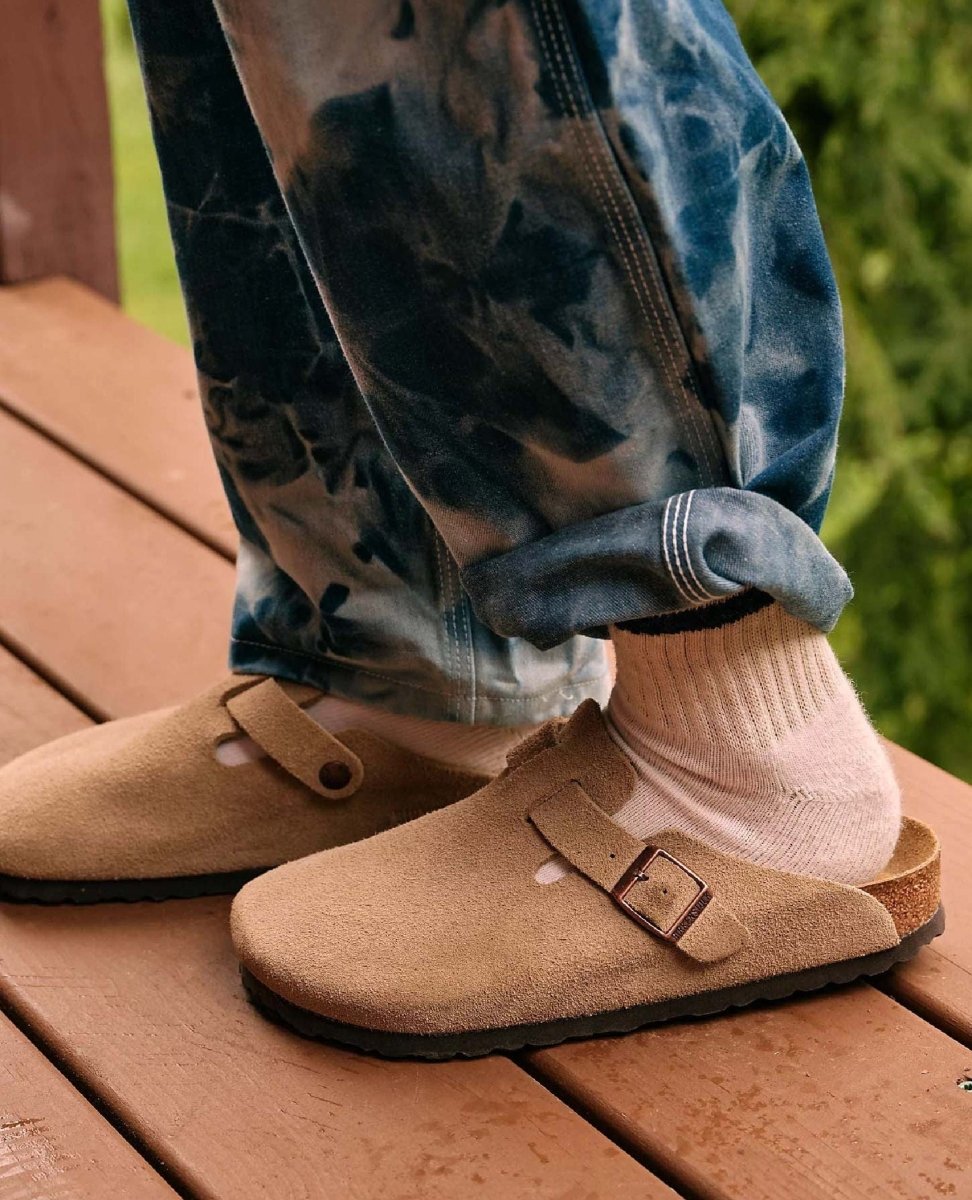 Boston Taupe Suede - PINK ARROWS