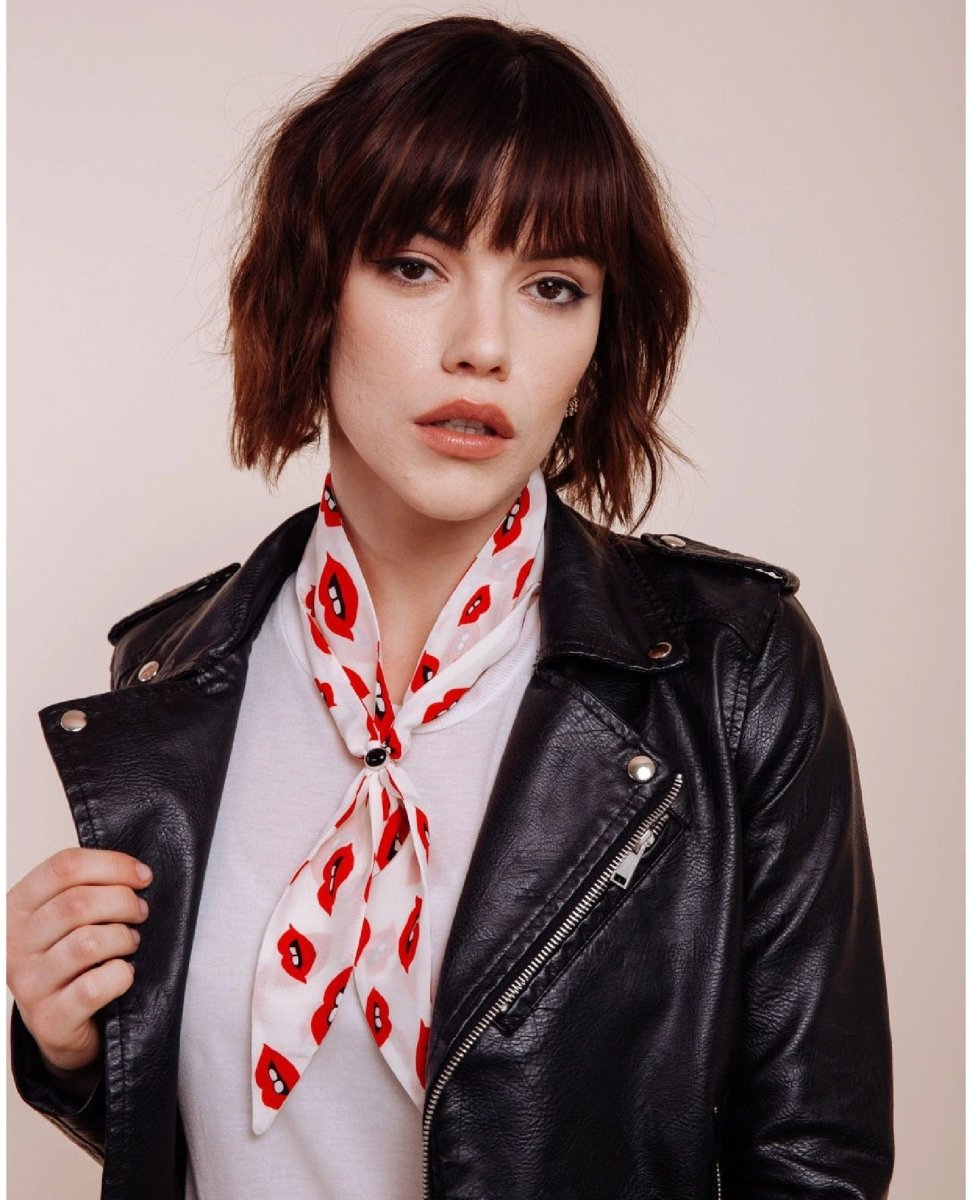 Chatterbox Scarf Tie - PINK ARROWS