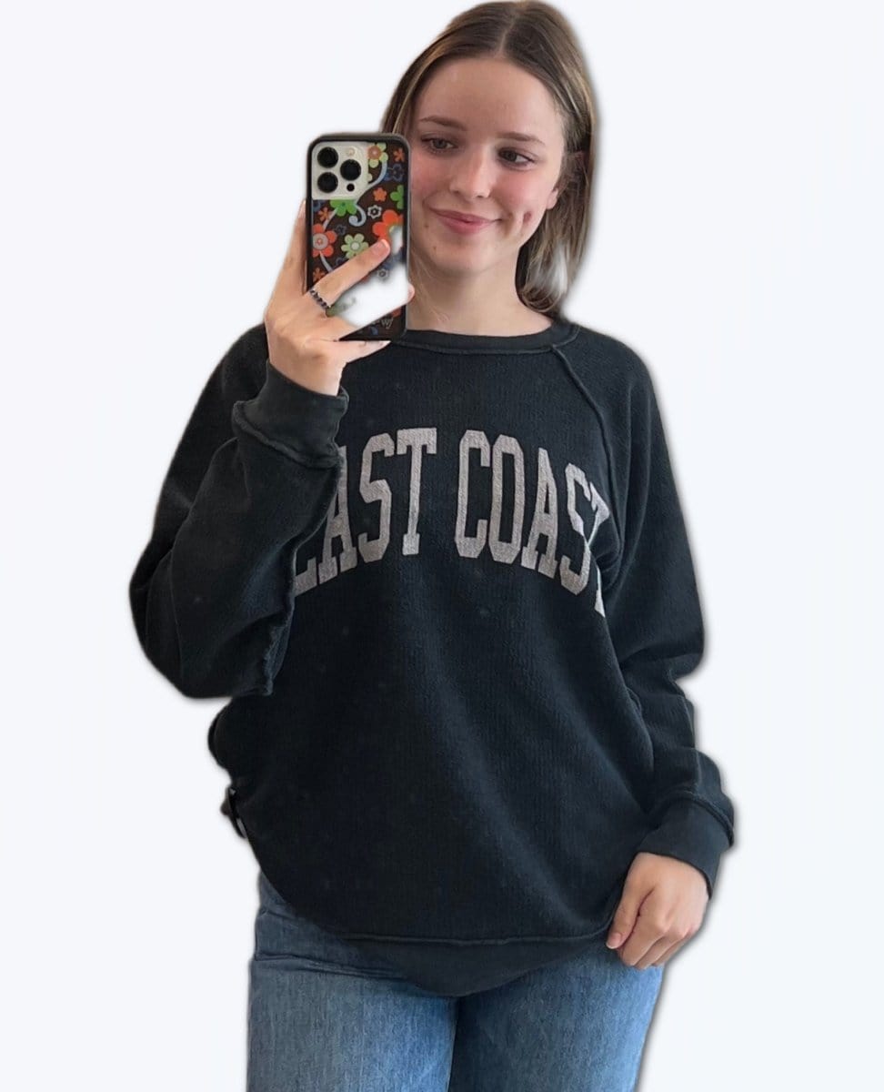 East Coast Vintage Sweatshirt - PINK ARROWS