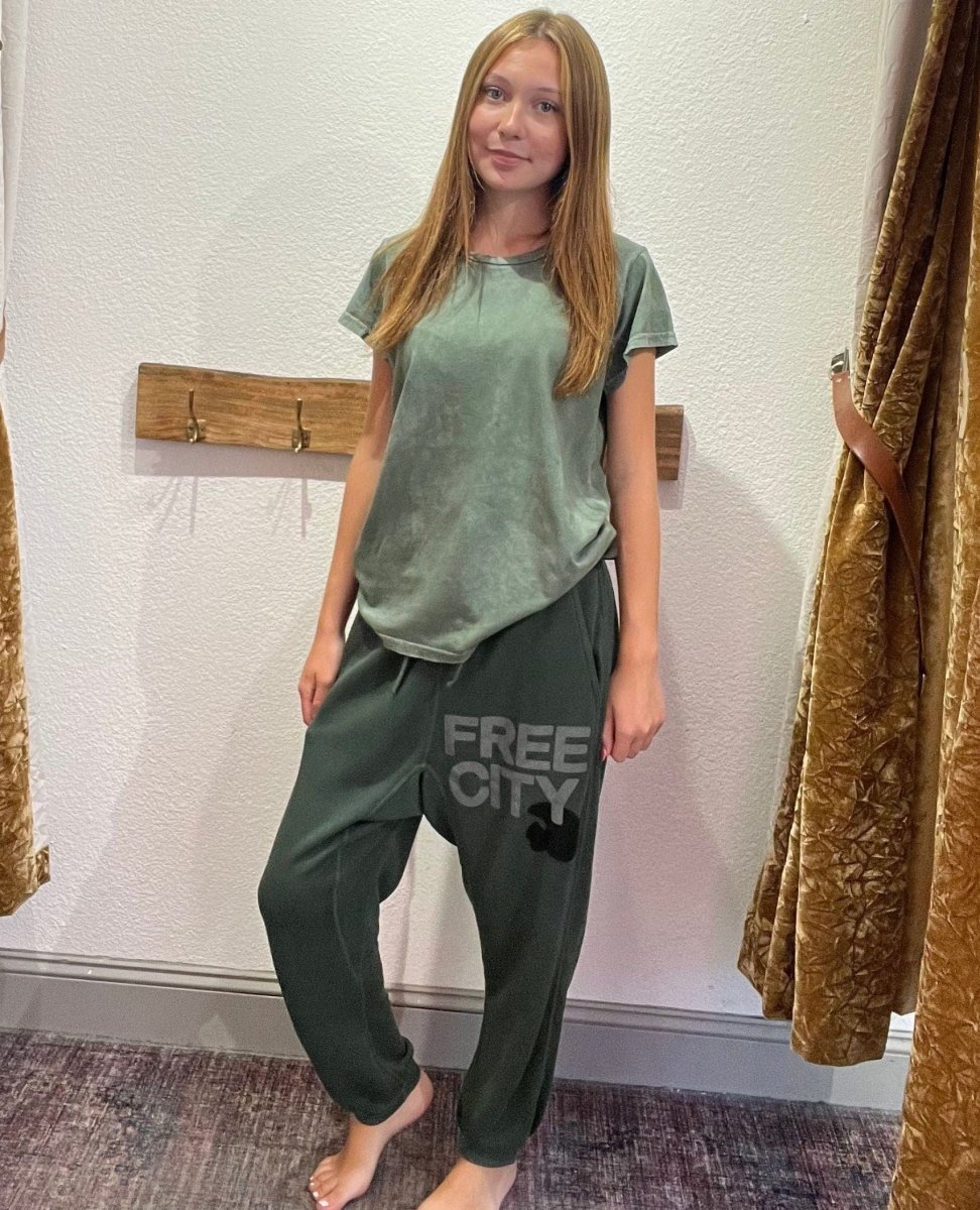 FREECITY Canyonkid '72 Supervintage Tee Greendirt - PINK ARROWS