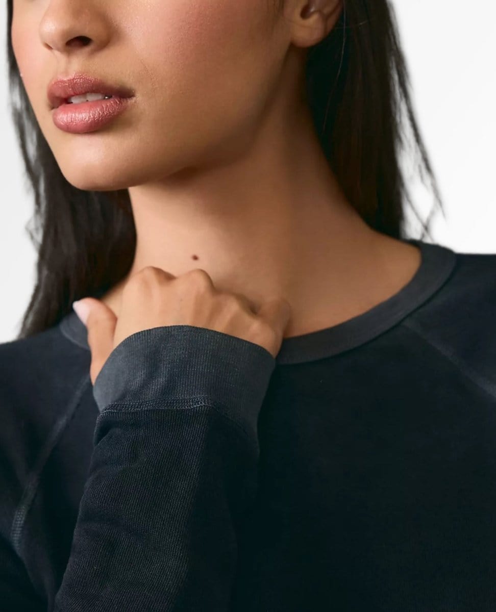 FREECITY Lucky Rabbit Sweatshirt Superblack - PINK ARROWS