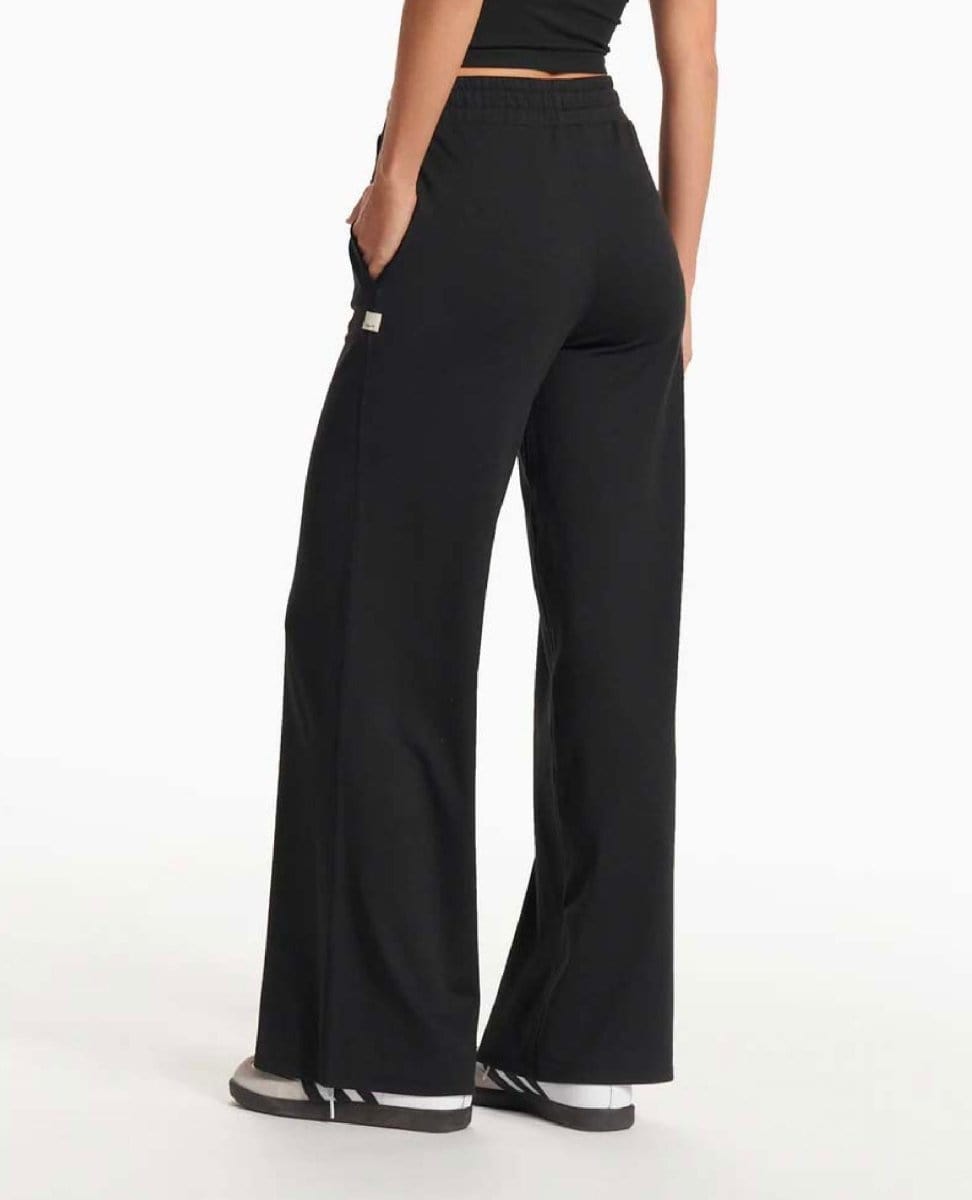 Halo Essential Wideleg Black Heather - PINK ARROWS