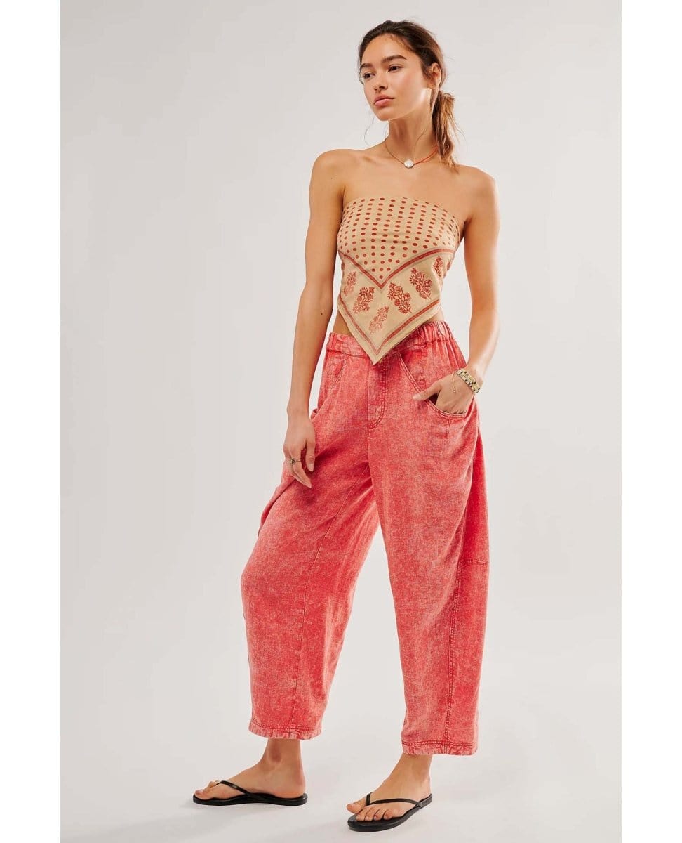 High Road Barrel Mandarin Red - PINK ARROWS