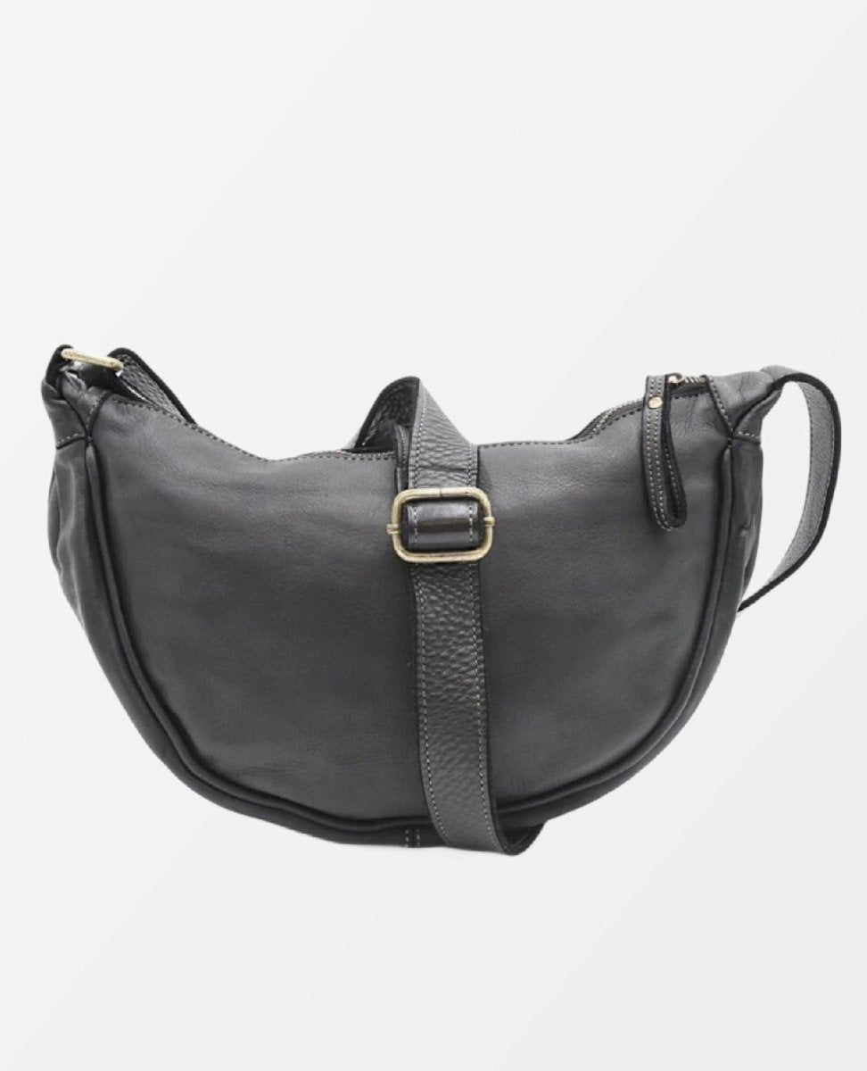 Hug Hobo Bag in Black - PINK ARROWS