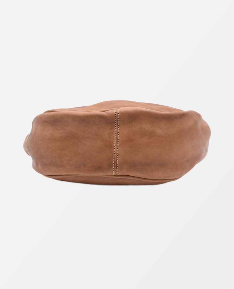 Hug Hobo Bag in Cognac - PINK ARROWS