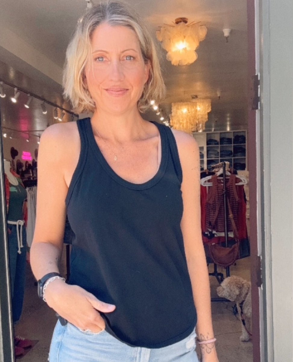 Jett Tank Jet Black - PINK ARROWS