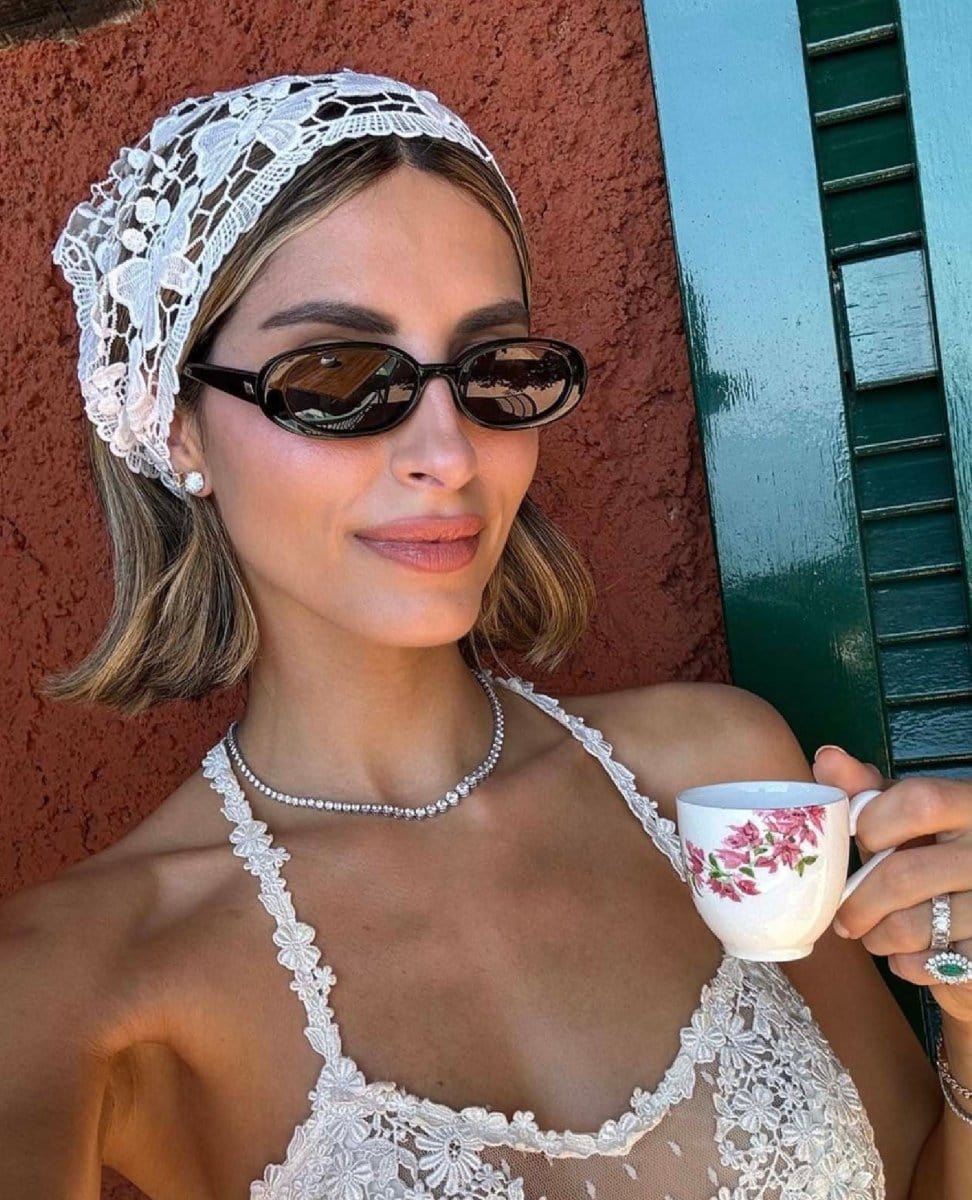 Le Spec Outta Love Black - PINK ARROWS