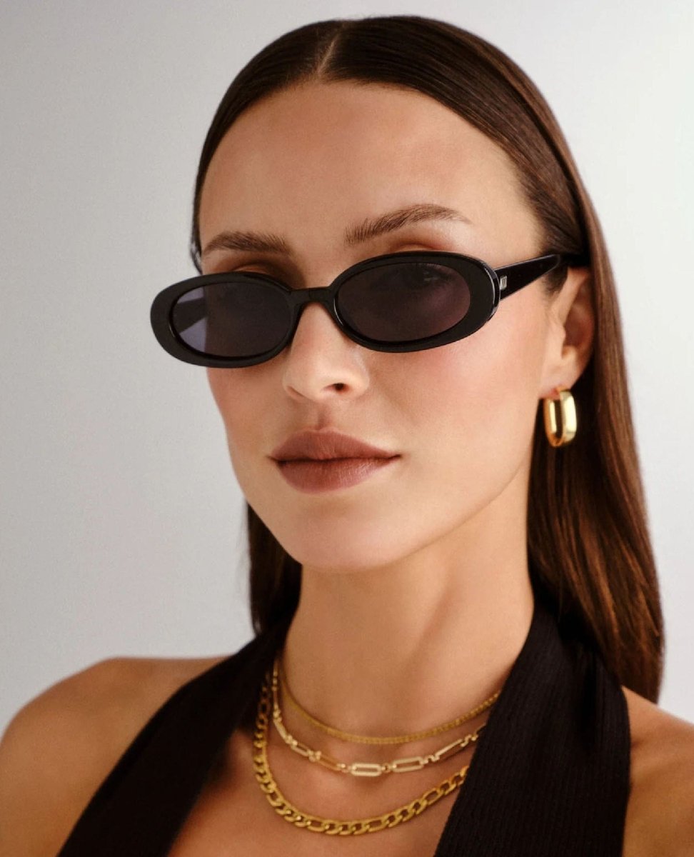 Le Spec Outta Love Black - PINK ARROWS