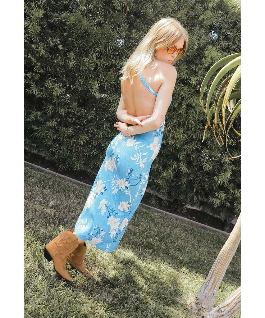 Midnight Rambler Aqua Lillies - PINK ARROWS