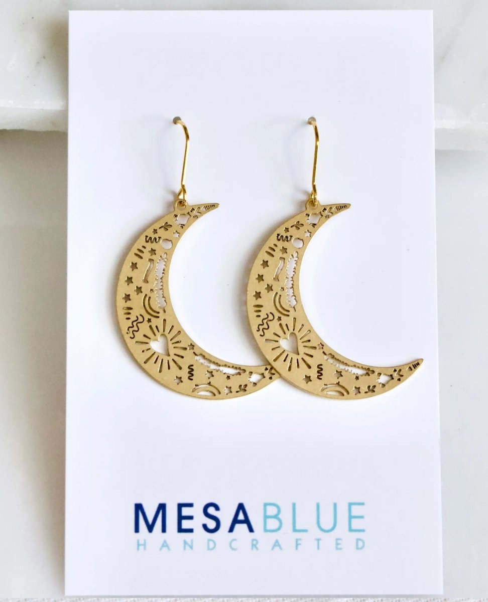 Moon Crescent Earring - PINK ARROWS