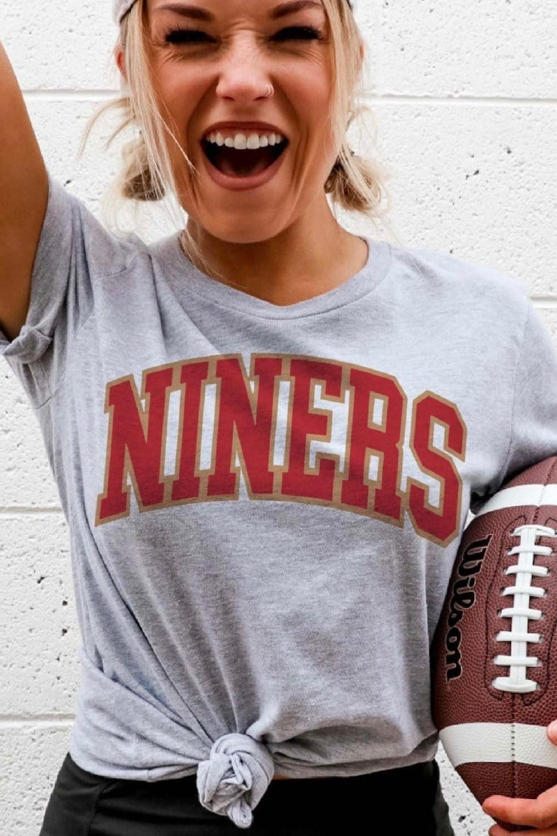 NINERS Grey Short Sleeve Tee - PINK ARROWS