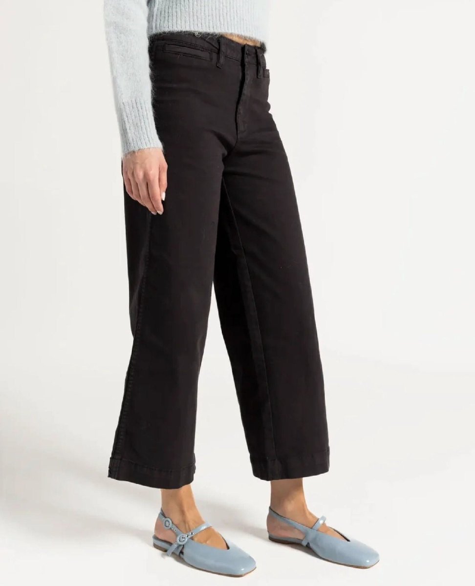 Oat NY Crop Pant Black - PINK ARROWS