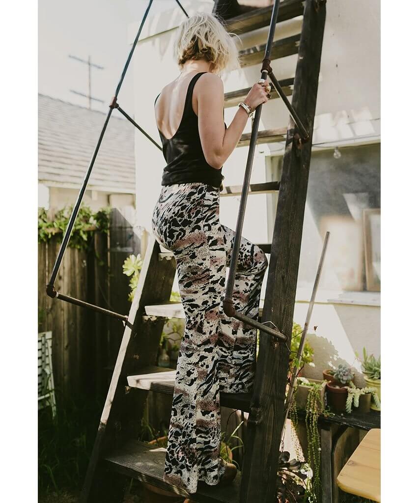 The Janis Bells Savannah Sand - PINK ARROWS