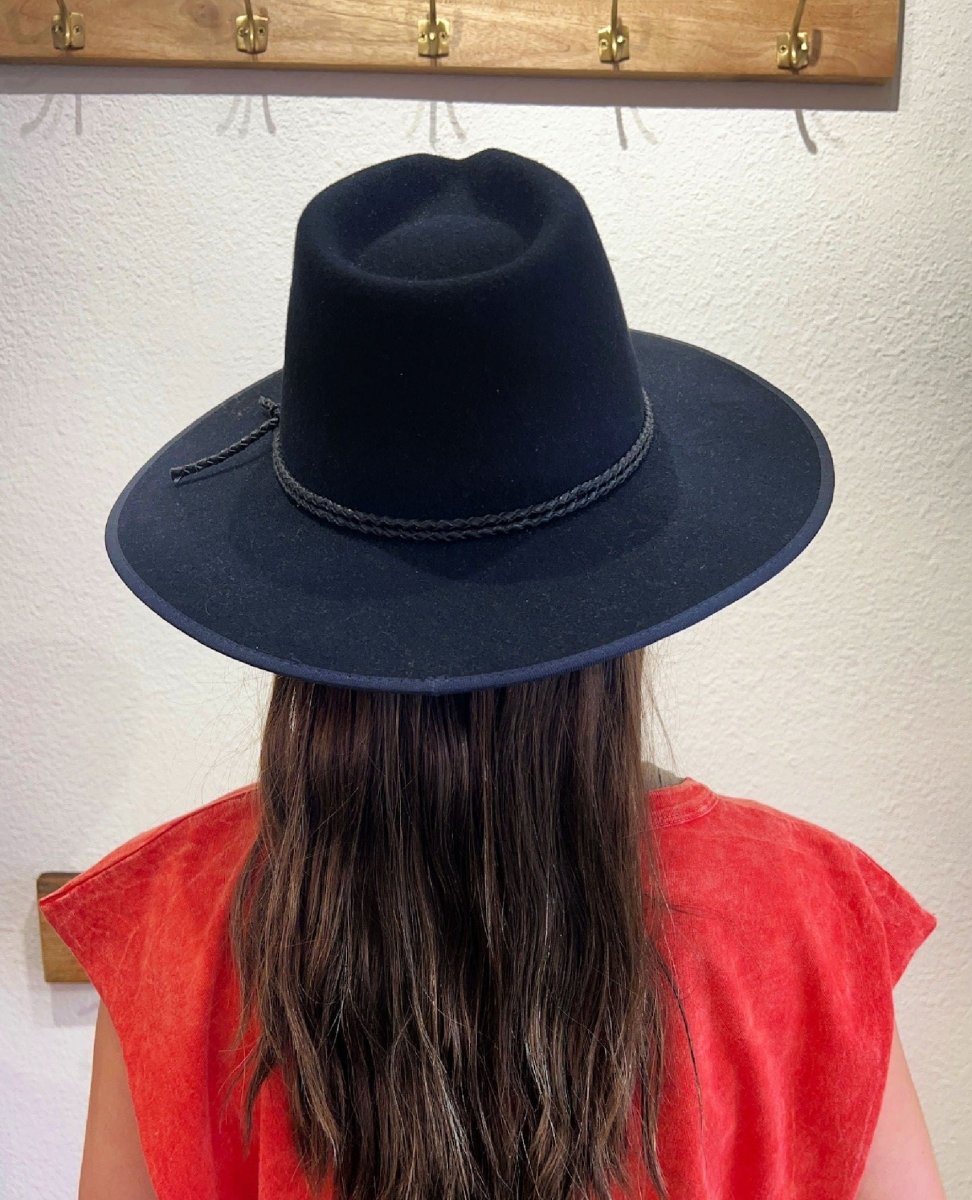 Walker Fedora Black - PINK ARROWS