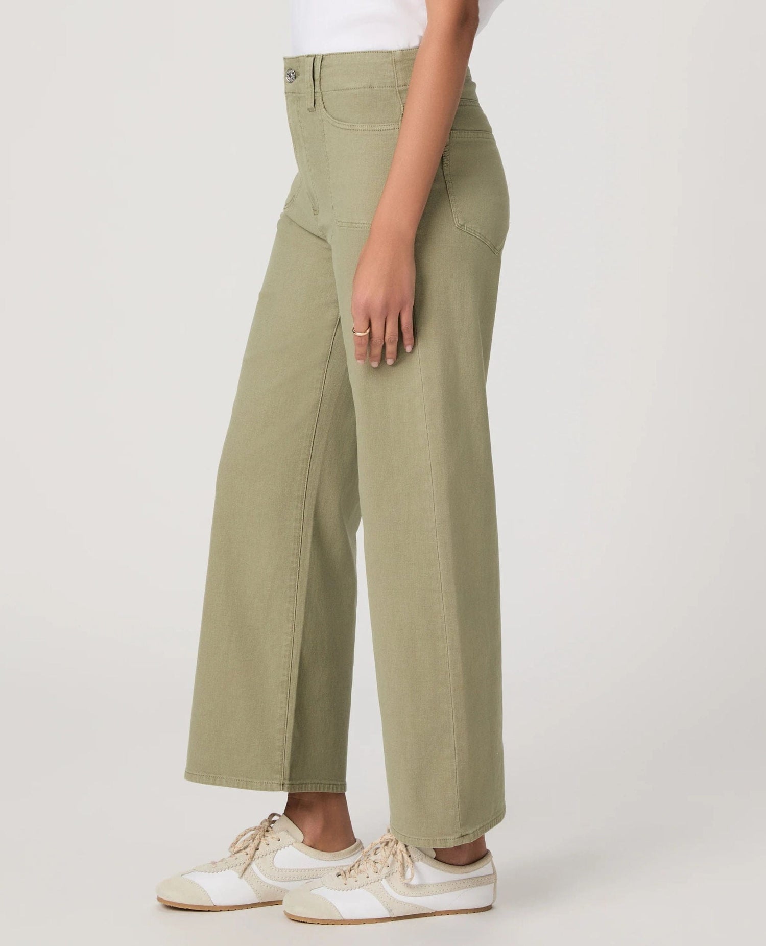 Anessa Vintage Oak Moss Utility Pocket