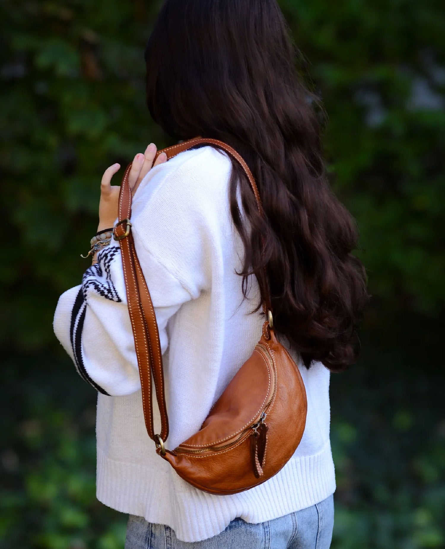 Avery Leather Crossbody Cognac