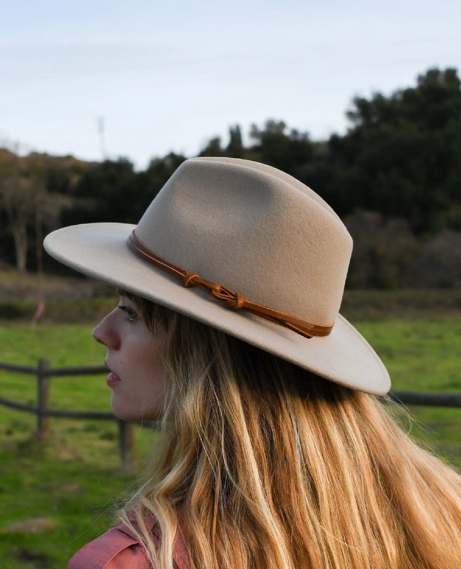 Restocked Billie Felt Fedora Taupe