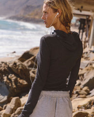 Breathe Easy Long Sleeve Pullover in Black