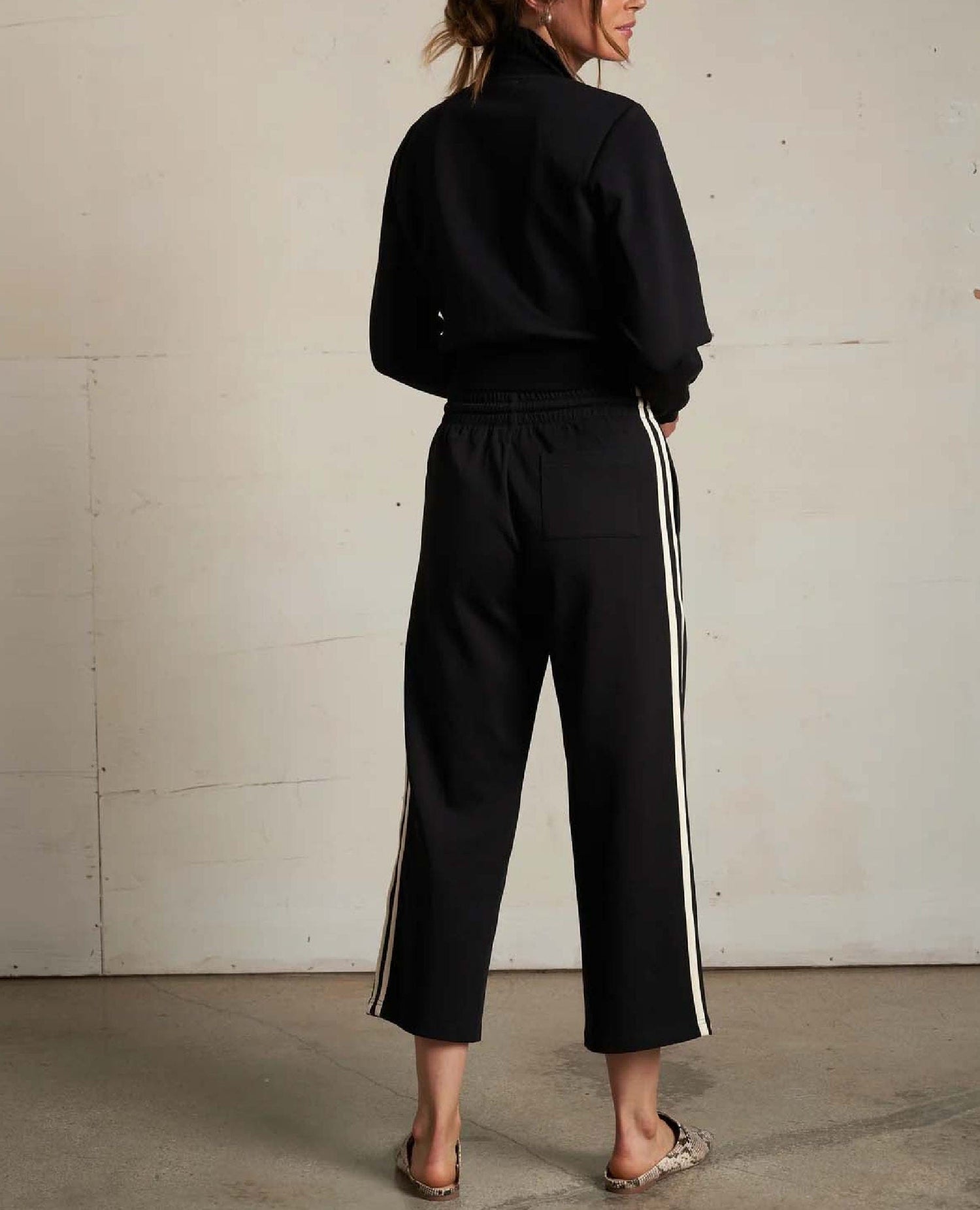 Claud Travel Pant True Black