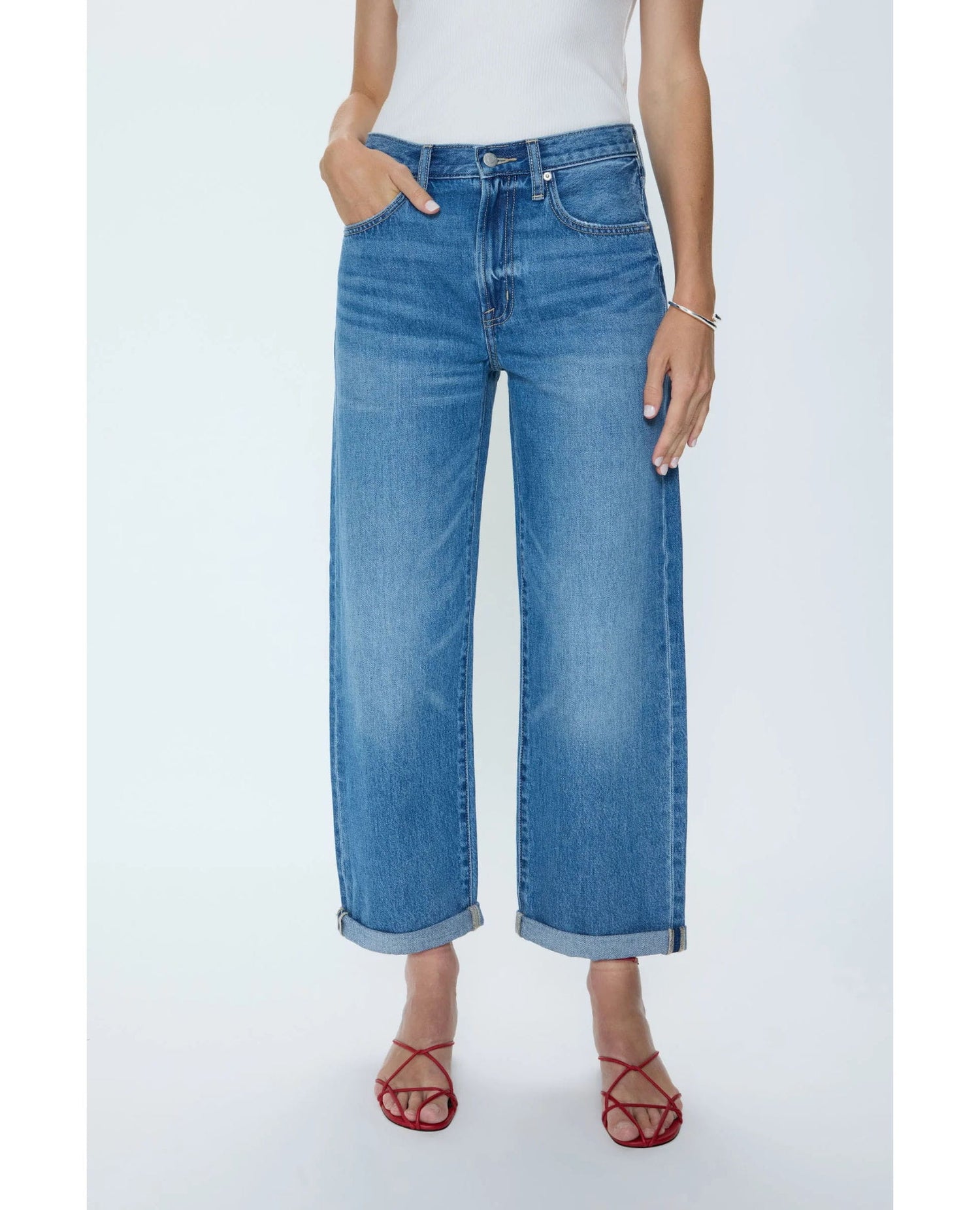 Donny Rolled Hem Boyfriend Jeans in Heartfelt