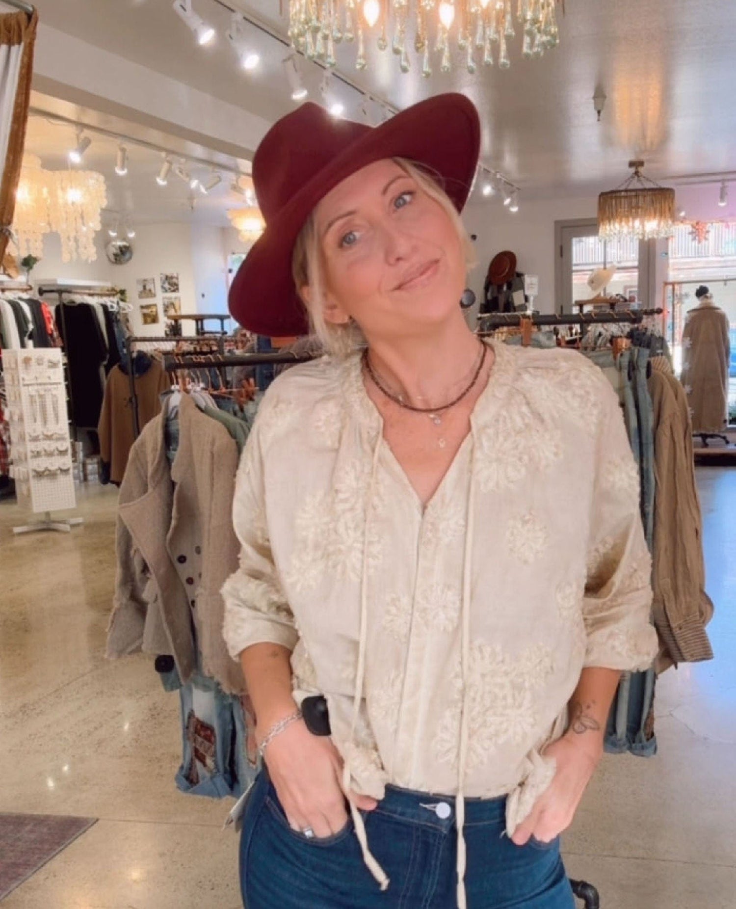 Floral Imprint Top Tea Stain