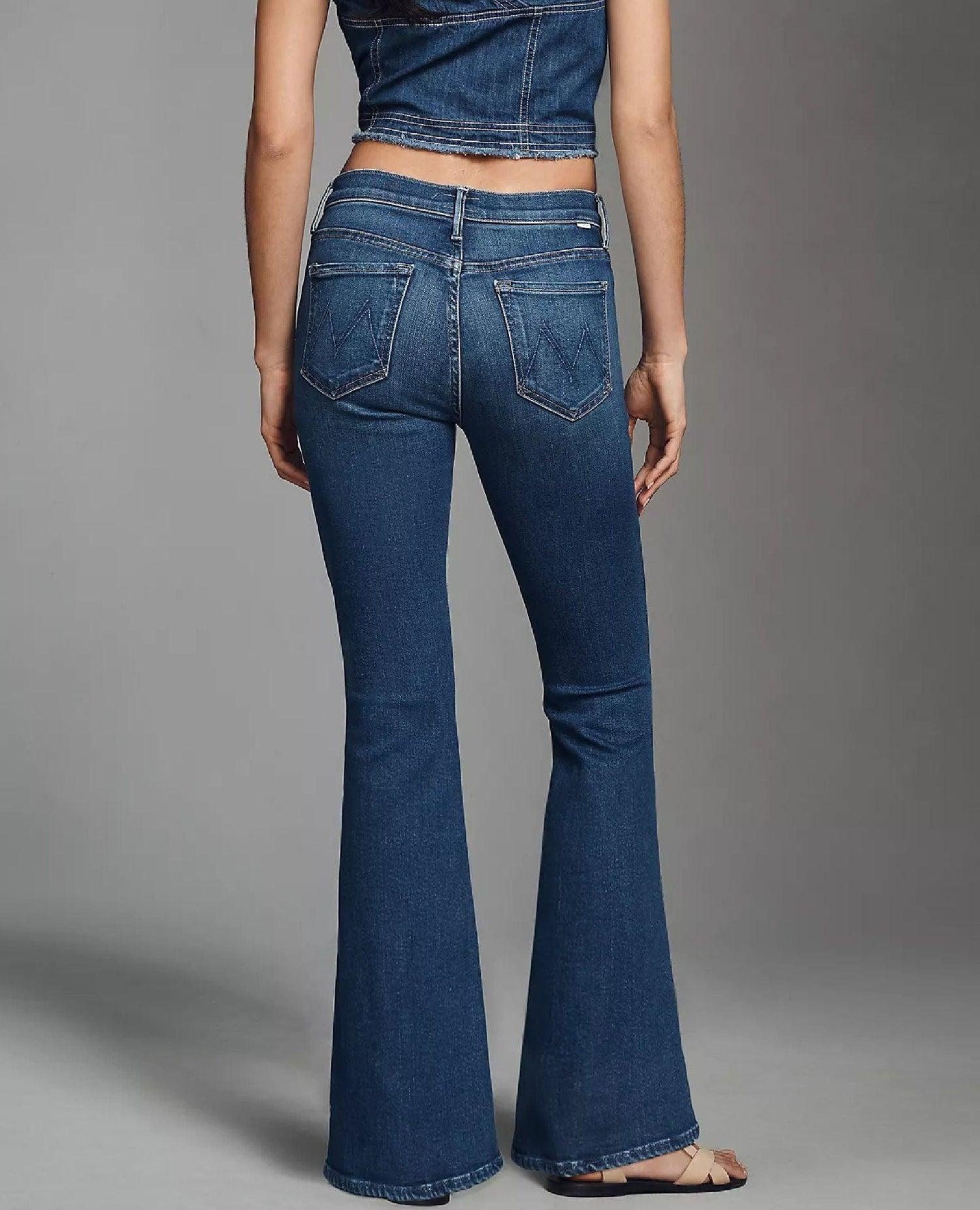 Weekender Nip It In The Butt