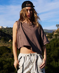 Inspire Tee in Wild Mustang