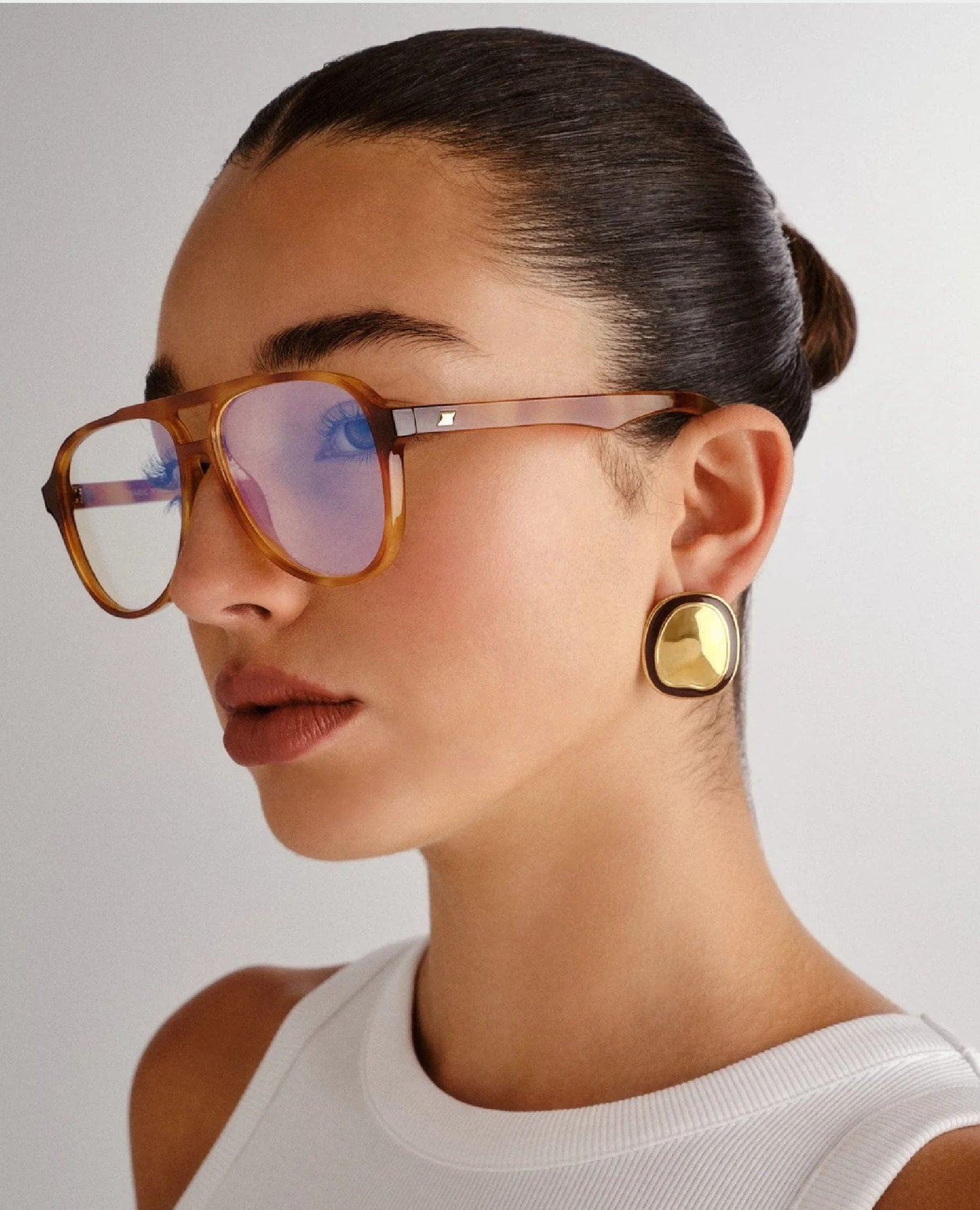 Tragic Magic Vintage Tort Blue Light