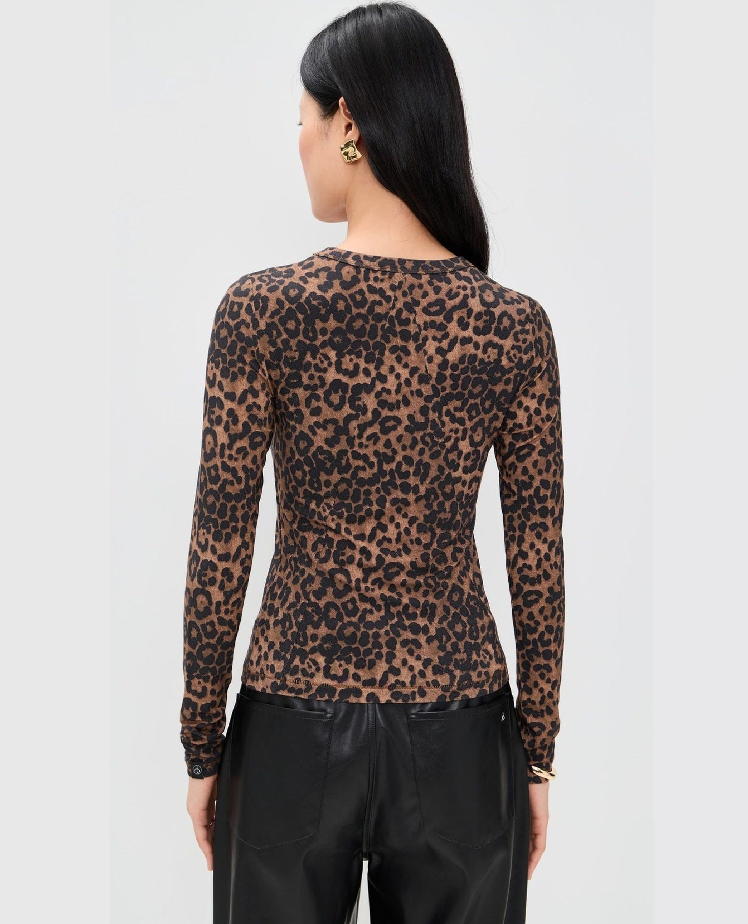 Luca Printed Long Sleeve Tee in Leopard